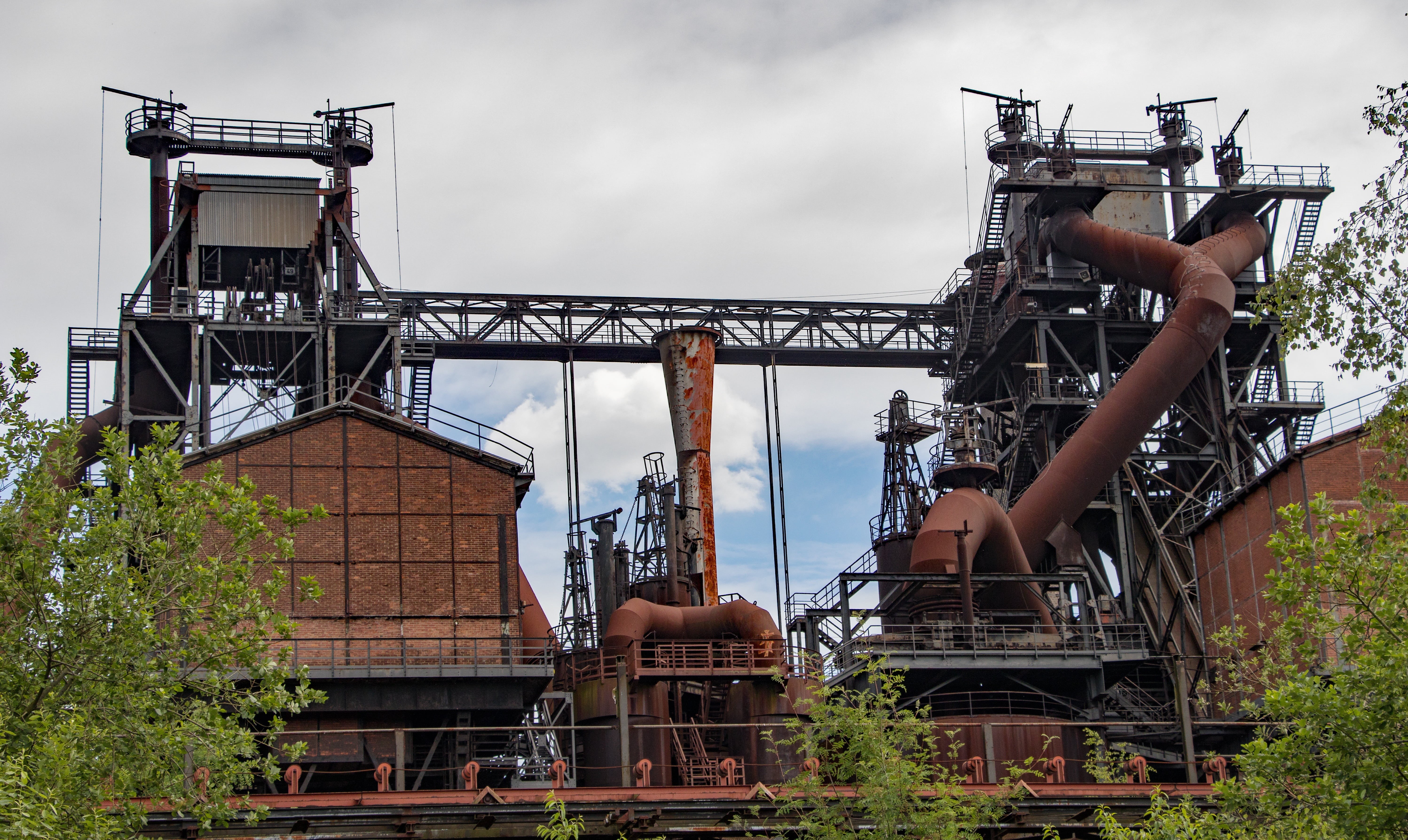 technology, built structure, north rhine westphalia, ruined, 5K, day, tree, no people, plant, lost places, low angle view, steel, nature, industrial plant, HD Wallpaper
