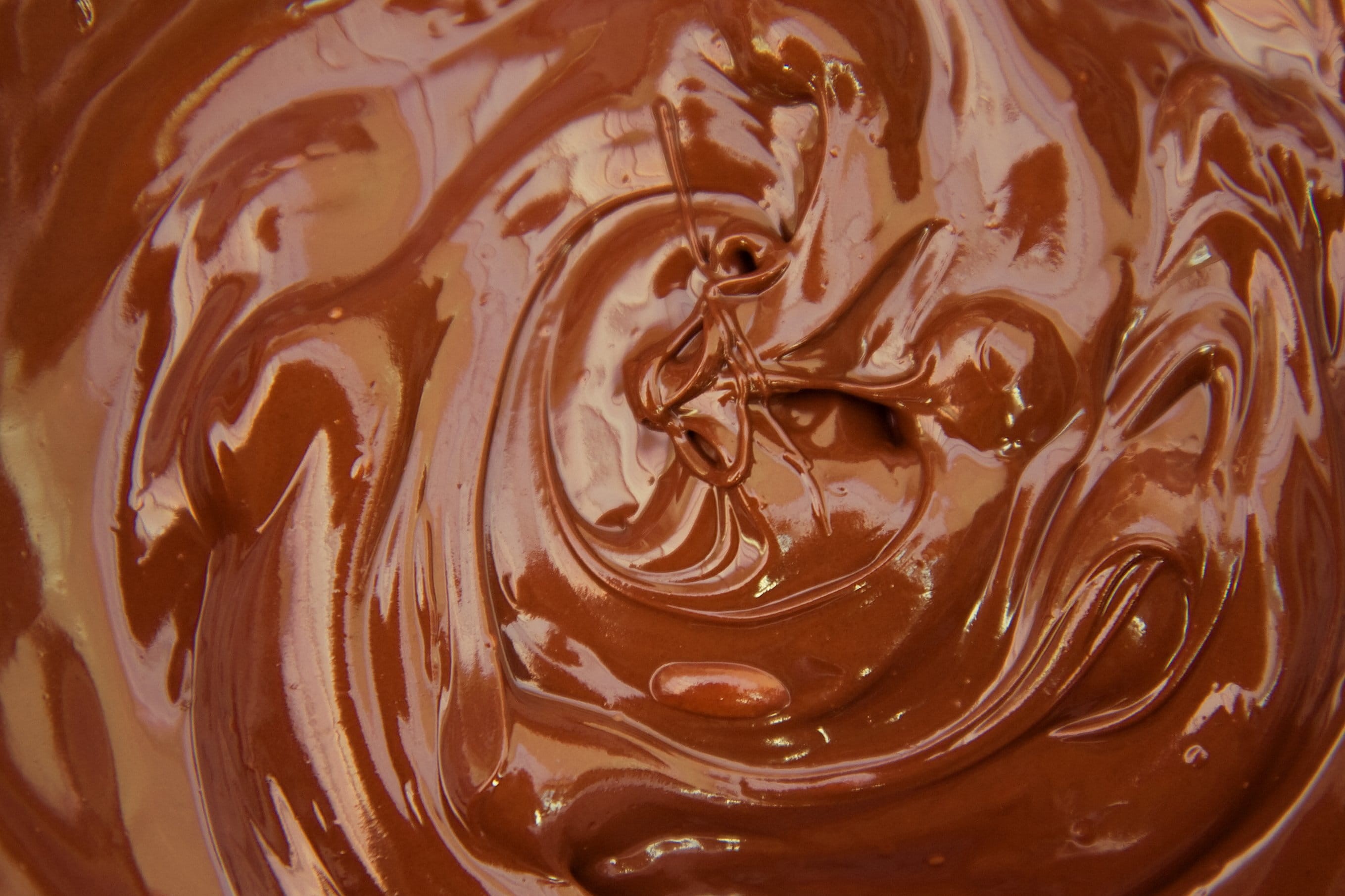 milk, liquid, nature, close, cocoa, day, 2K, backgrounds, drink, brown, food and drink, refreshment, art and craft, chocolate, design, concentric, molten, HD Wallpaper
