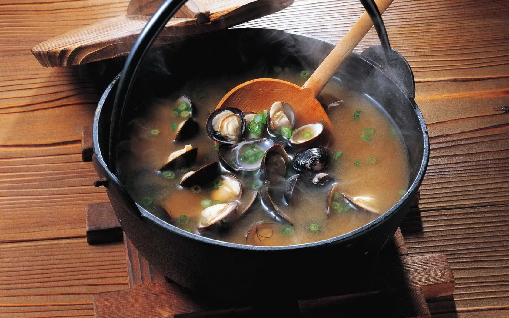 still life, cast, bowl, mussels, healthy eating, black, food, wellbeing, soup, indoors, no people, japanese food, high angle view, 720P, eating utensil, HD Wallpaper