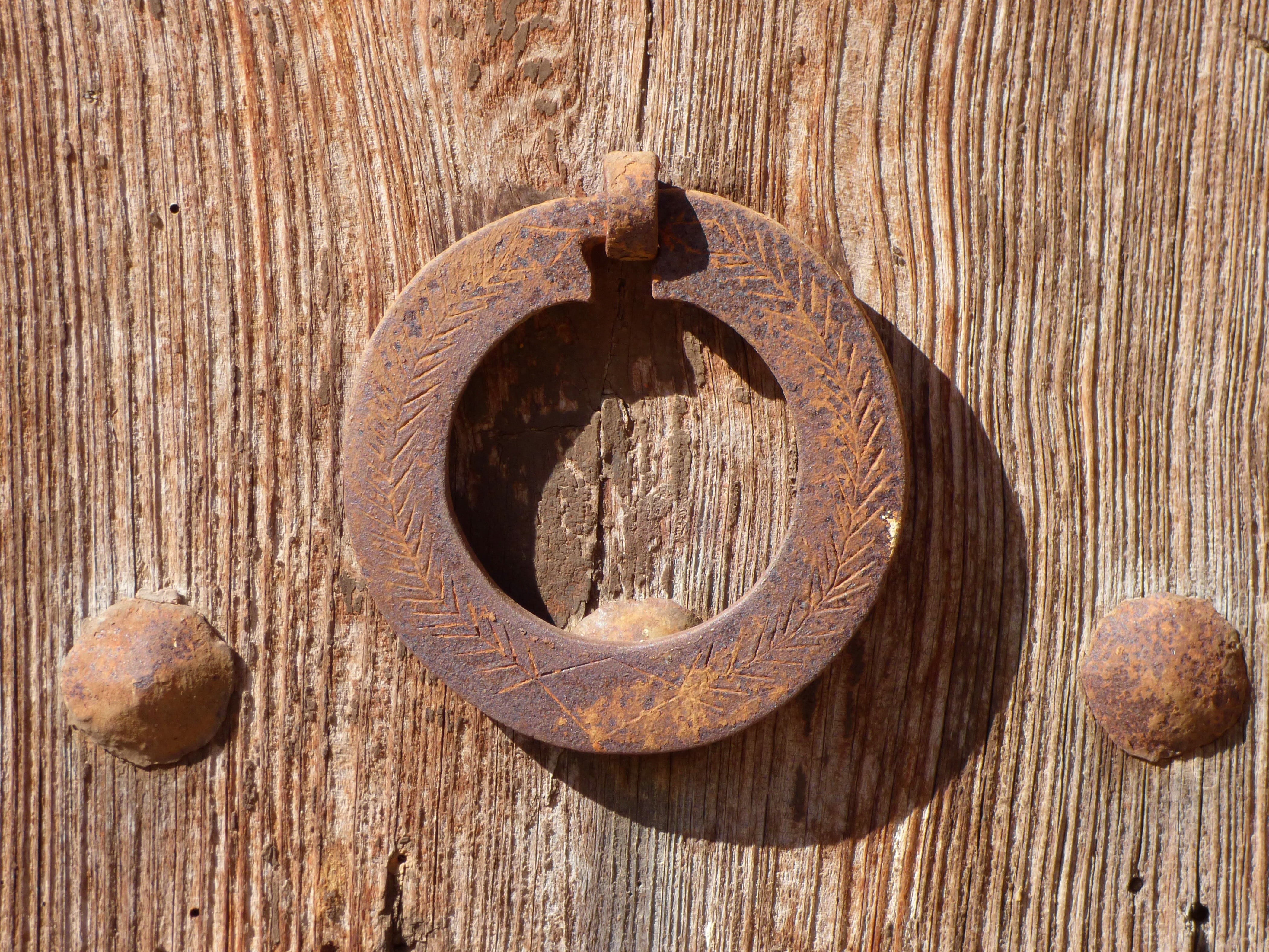 textured, brown, rural, open, rough, weathered, metal, close-up, day, wood - material, 4K, geometric shape, outdoors, directly above, pattern, door, sunlight, HD Wallpaper