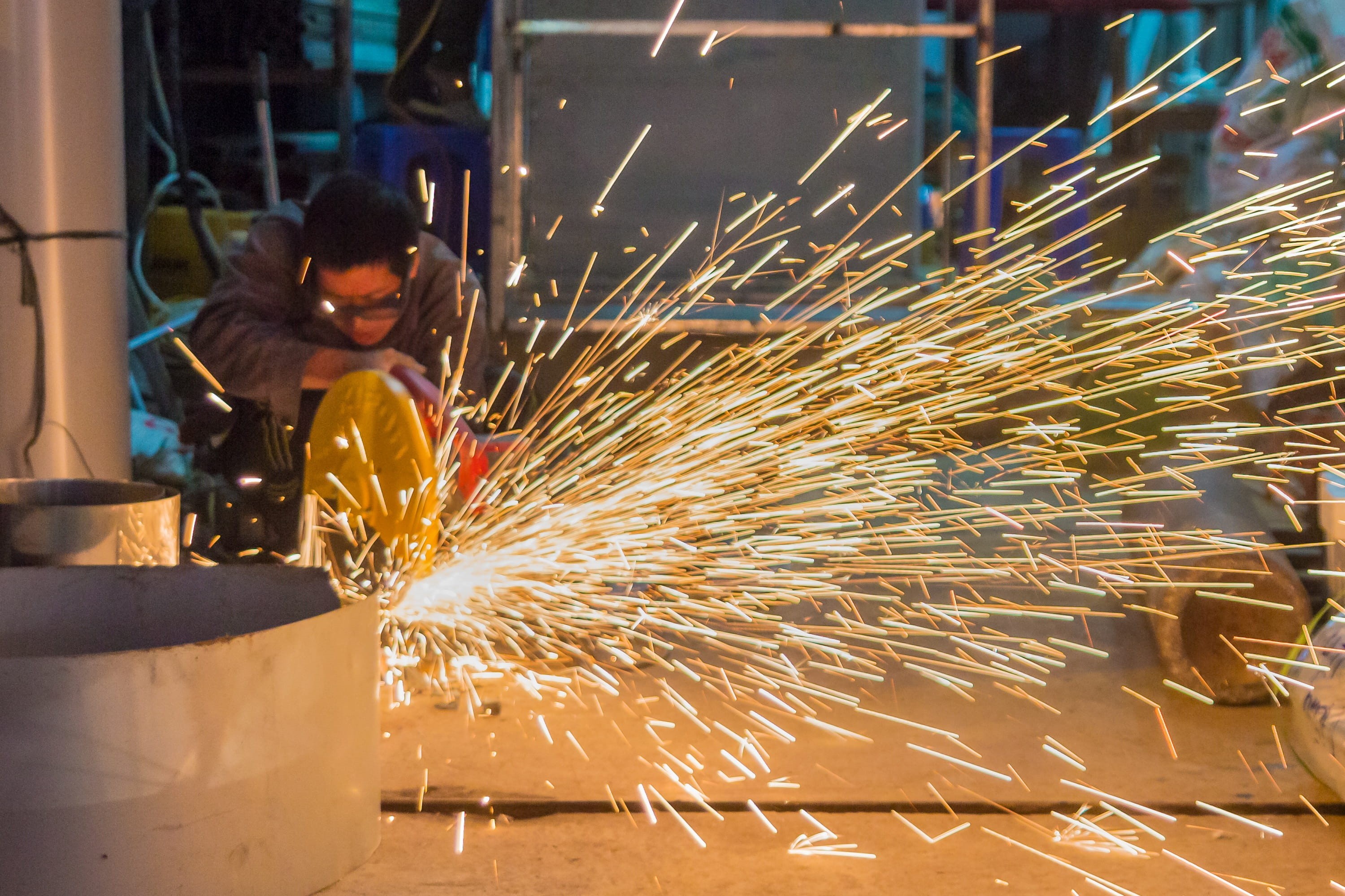 occupation, equipment, flash, safety, illuminated, one man only, worker, electric, lapse, working, effort, one person, metal, iron cutting, economy, blurred motion, HD Wallpaper