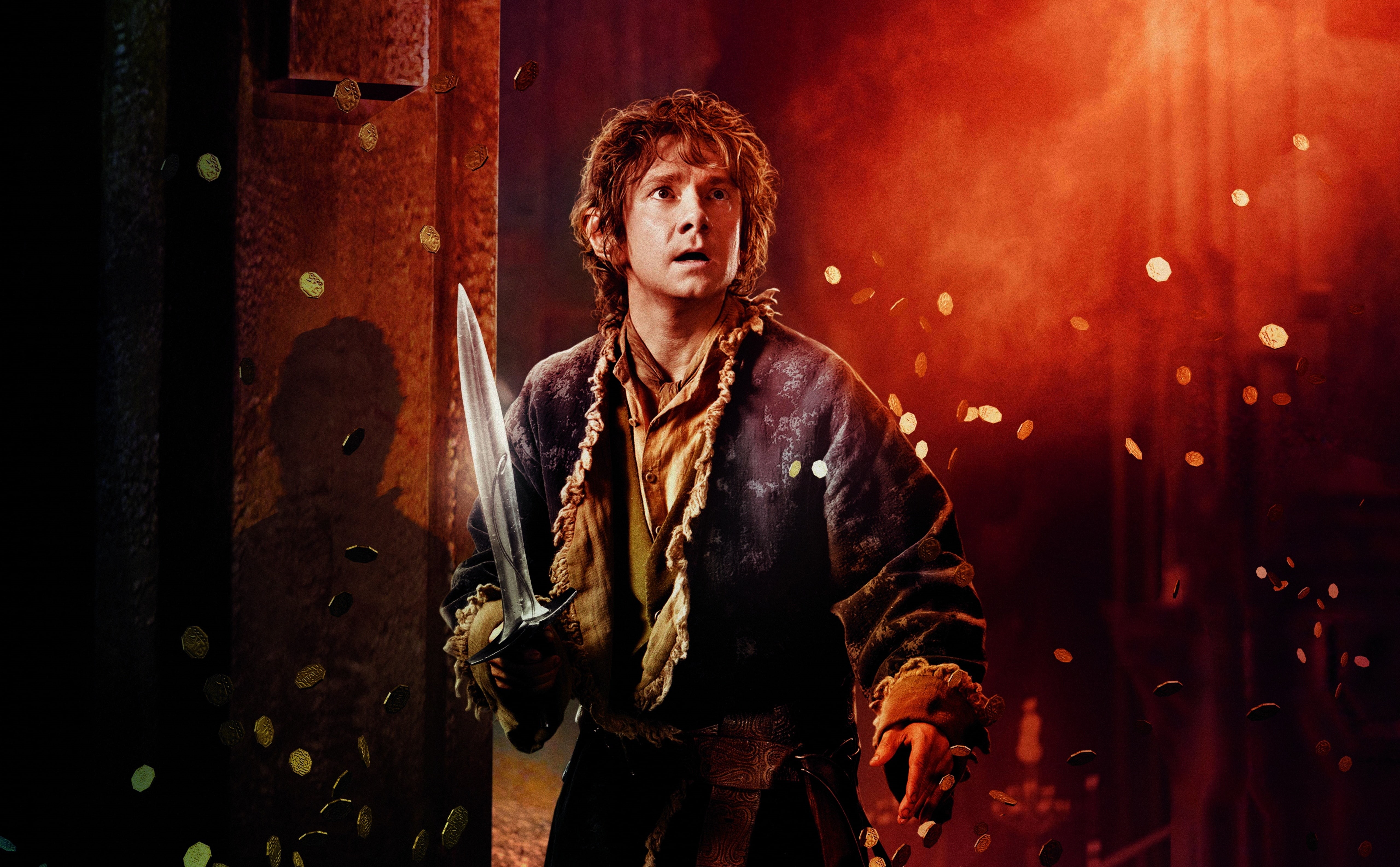 warm clothing, night, Adventure, smaug, looking, Epic, bilbo baggins, martin man, casual clothing, nightlife, Movie, leisure activity, contemplation, clothing, HD Wallpaper
