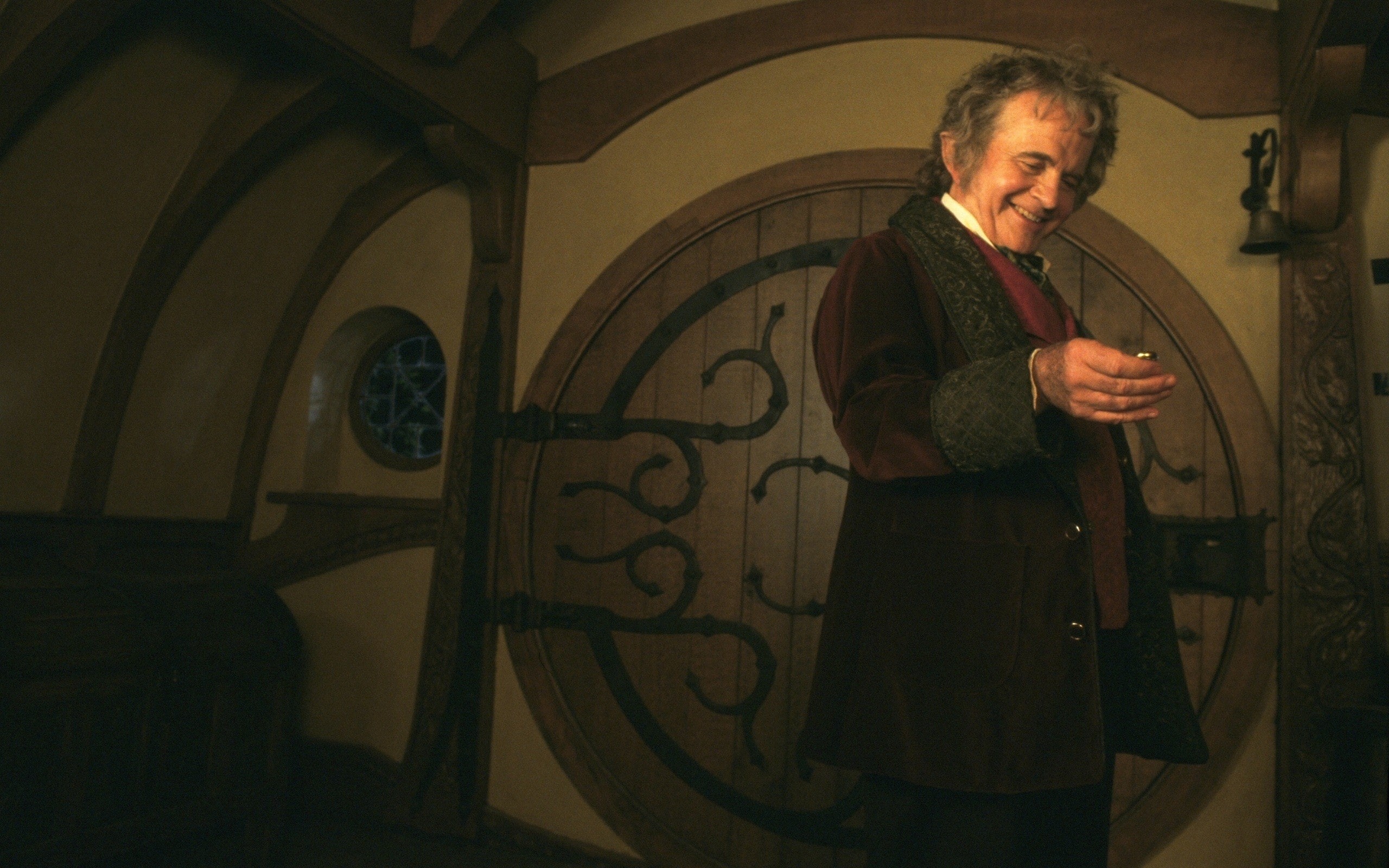 x, people, bag, end, hobbit, actors, bilbo, art, baggins, 2K, hd, Celebrity, holm, The Hobbit, ian, HD Wallpaper