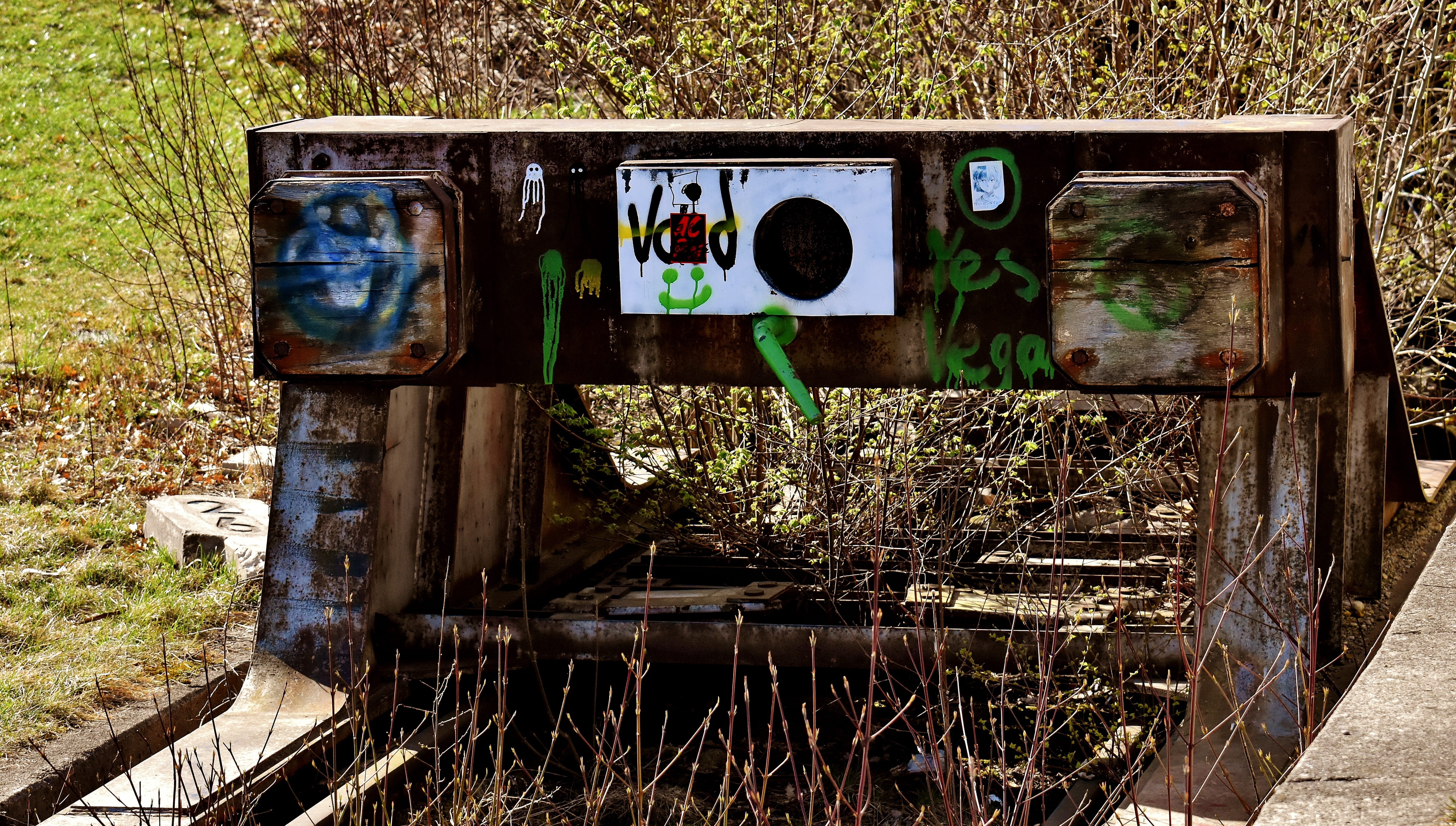 no people, ruin, lost place, fuel and power generation, deterioration, historically, metal, run-down, platform, abandoned train station, lapsed, rails, HD Wallpaper