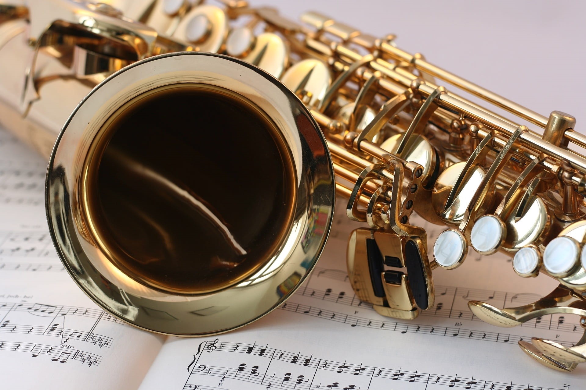 colored, brass, section, chinese herbal medicine, musical instrument, sheet music, drink, studio shot, saxophone, gold, cup, instrument, indoors, no people, HD Wallpaper