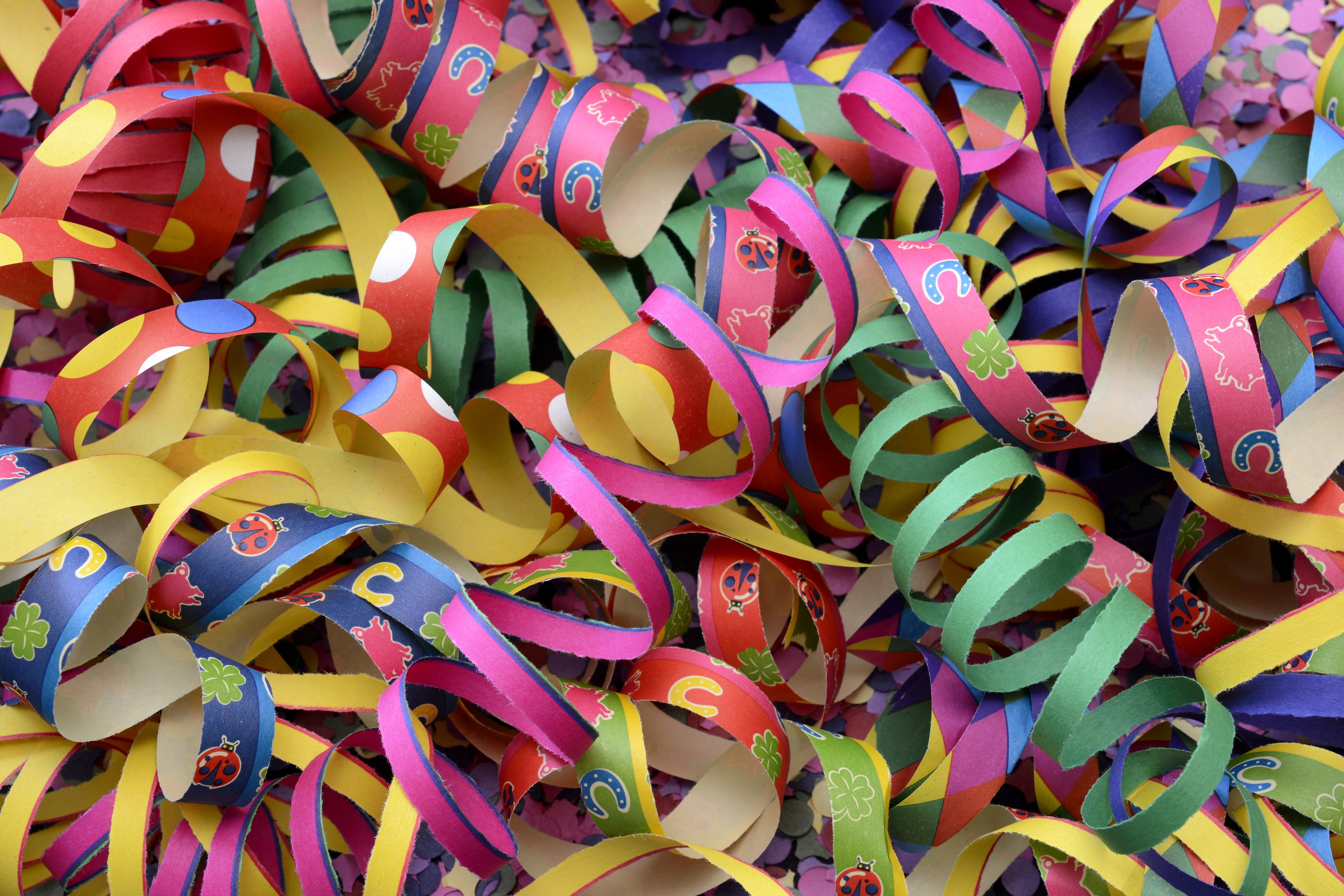 beauty in nature, confetti, colorful, party articles, pattern, no people, art and craft, bright, background, outdoors, abundance, day, party, fool-time, HD Wallpaper