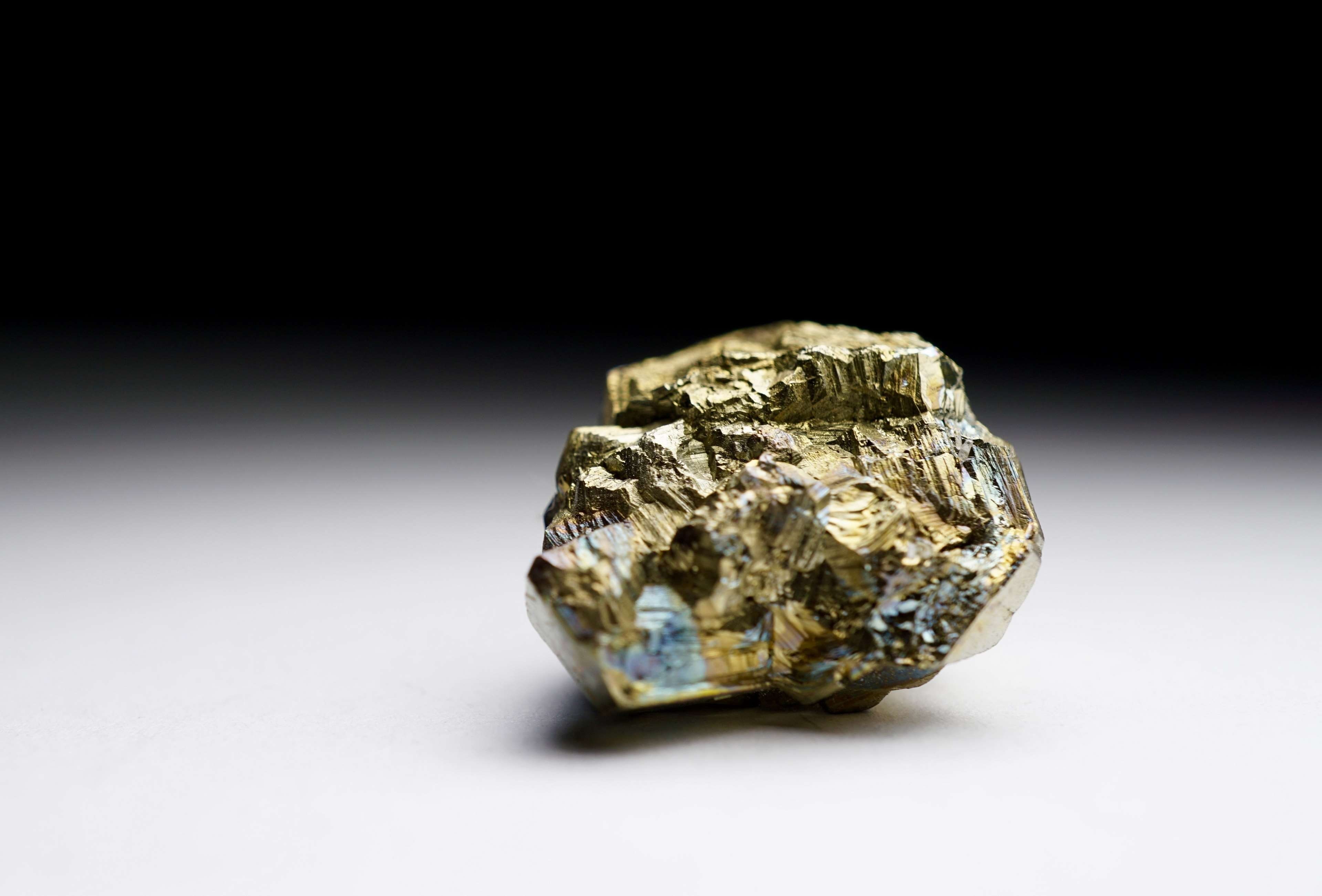 indoors, crystal, rock - object, pyrites, macro, wealth, luxury, gemstone, 4K, black background, mineral, single object, iron gravel, close-up, solid, HD Wallpaper