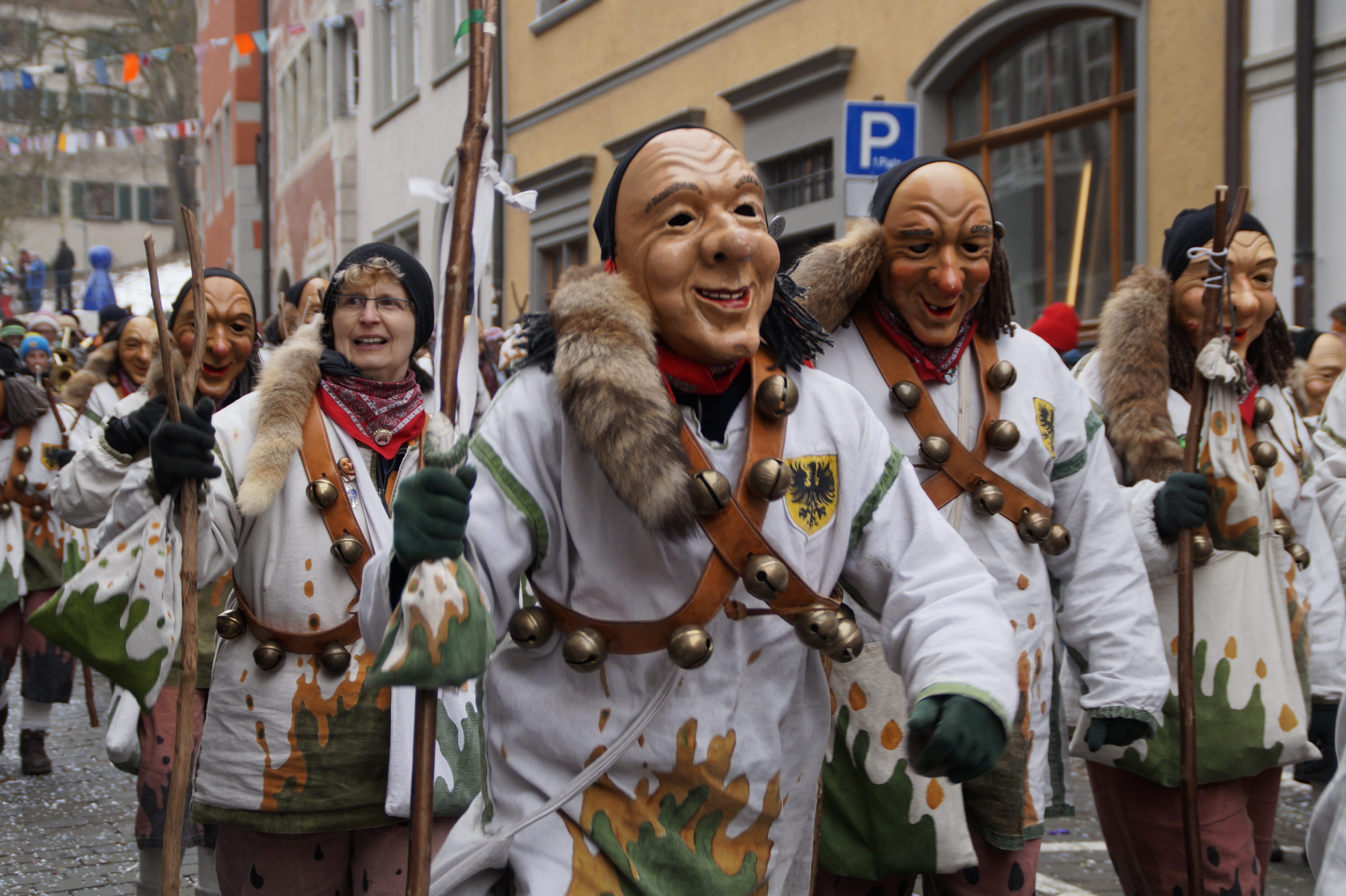 lifestyles, Jump, fools guild, masquerade, winter drive, built structure, standing, outdoors, panel, Fools, custom, clothing, masks, warm clothing, togetherness, HD Wallpaper