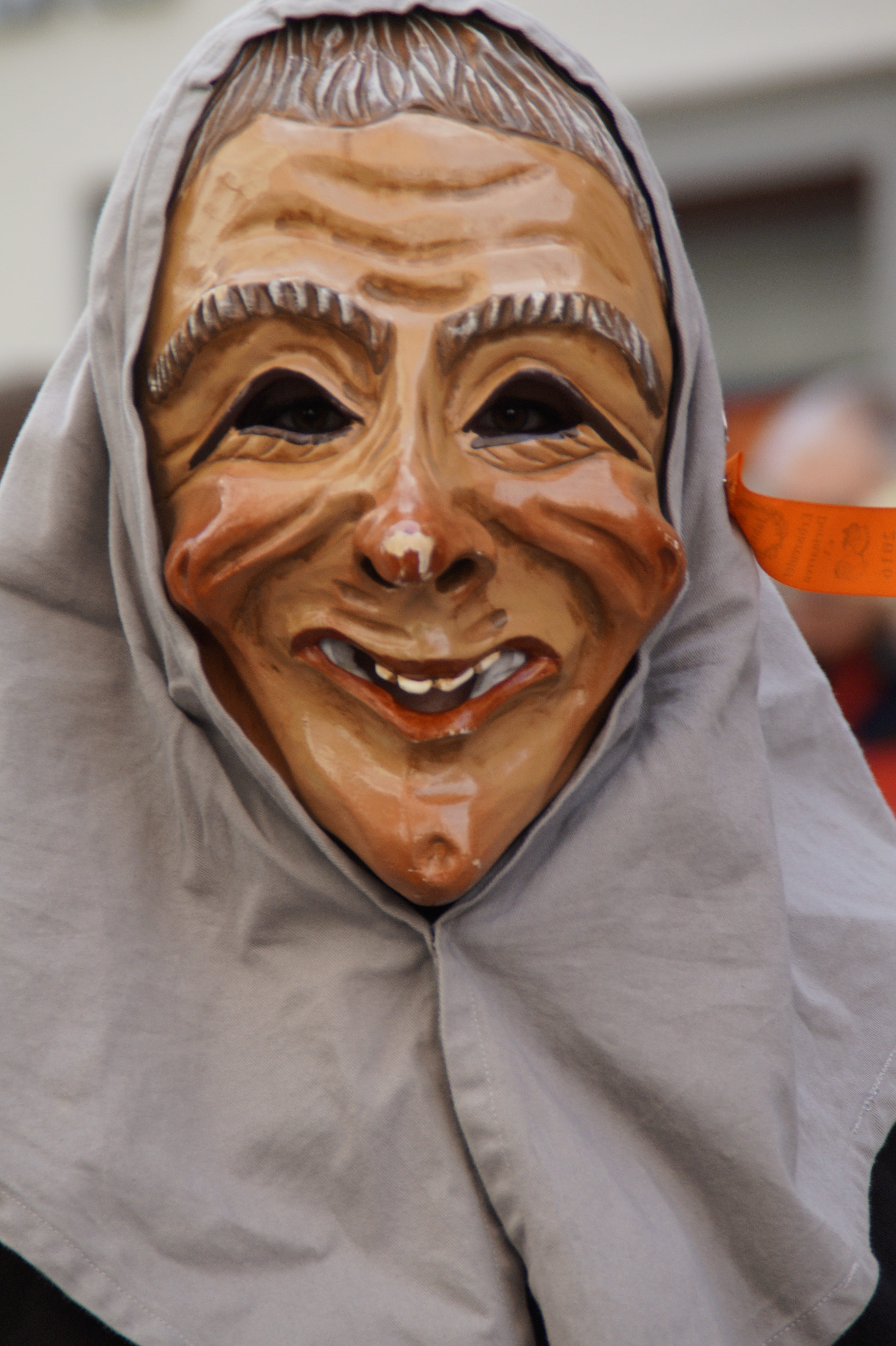 liz, carnival parade, happiness, obscured face, close-up, smile, baden württemberg, guild group, creativity, looking at camera, germany, smiling, haestraeger, Phone HD Wallpaper