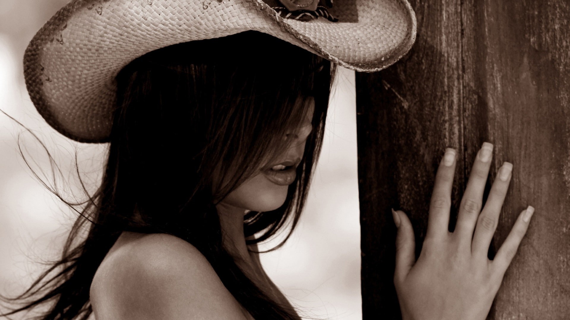 hair, brunette, 1080P, close-up, adult, emotion, headshot, hat, beauty, long hair, looking, young adult, portrait, women, human face, cowboy hats, beautiful woman, HD Wallpaper