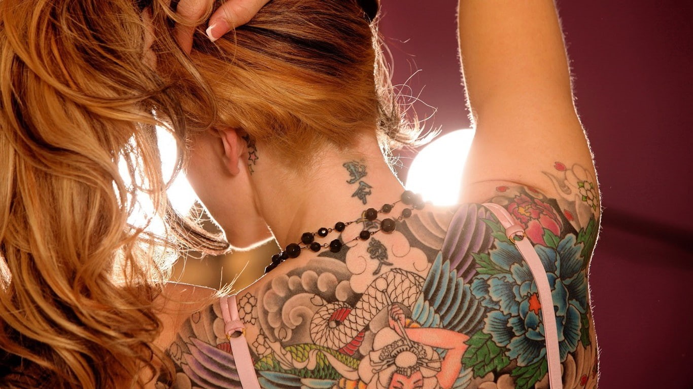 one person, women, adult, creativity, close-up, individuality, hairstyle, human hair, body adornment, beautiful woman, young adult, hair, women back blonde tattoo, HD Wallpaper
