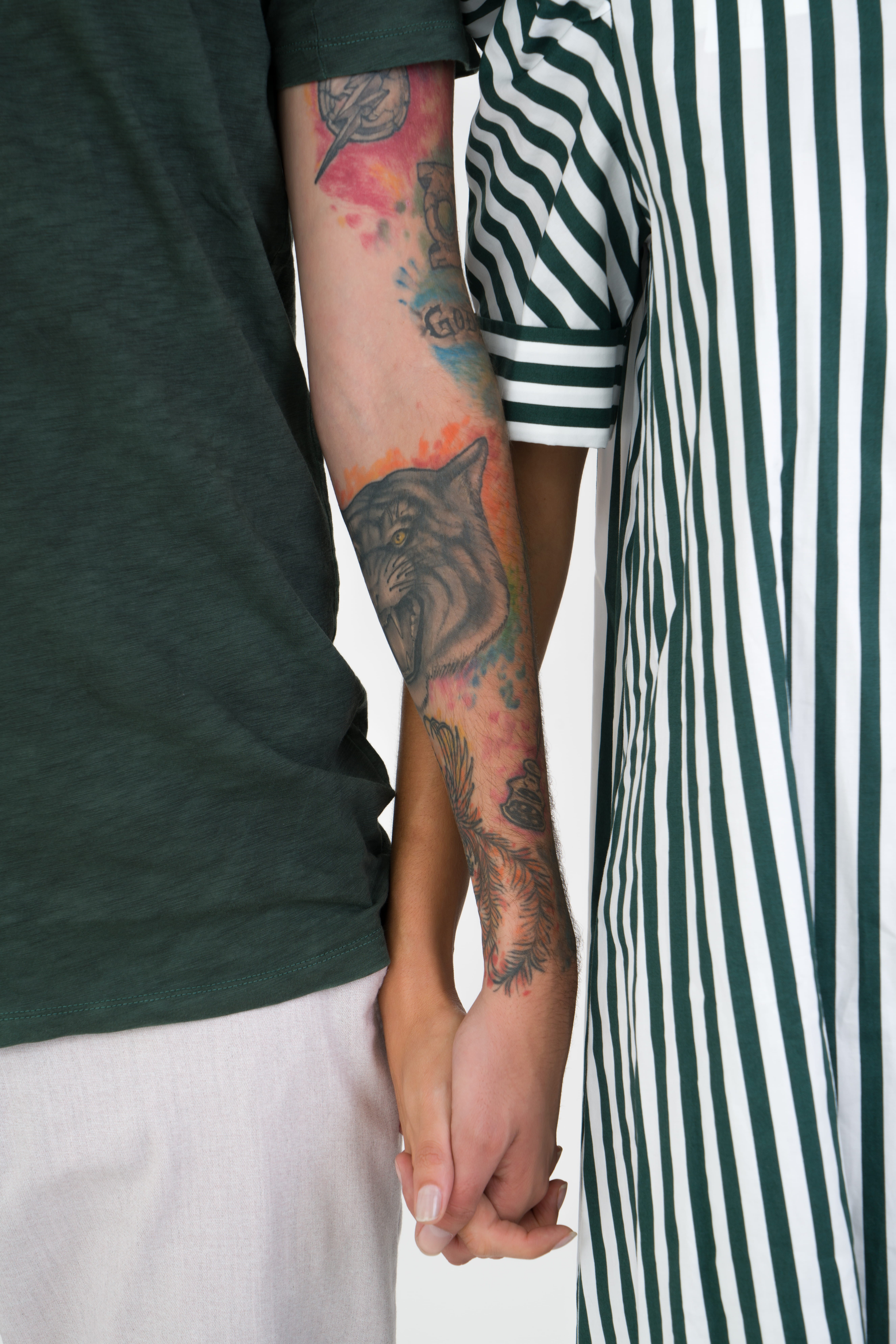 hold, men, arm, tattoo, love, body adornment, body part, hand, lifestyles, human body part, women, together, indoors, 8K, tattoos, people, stylish, white color, Phone HD Wallpaper