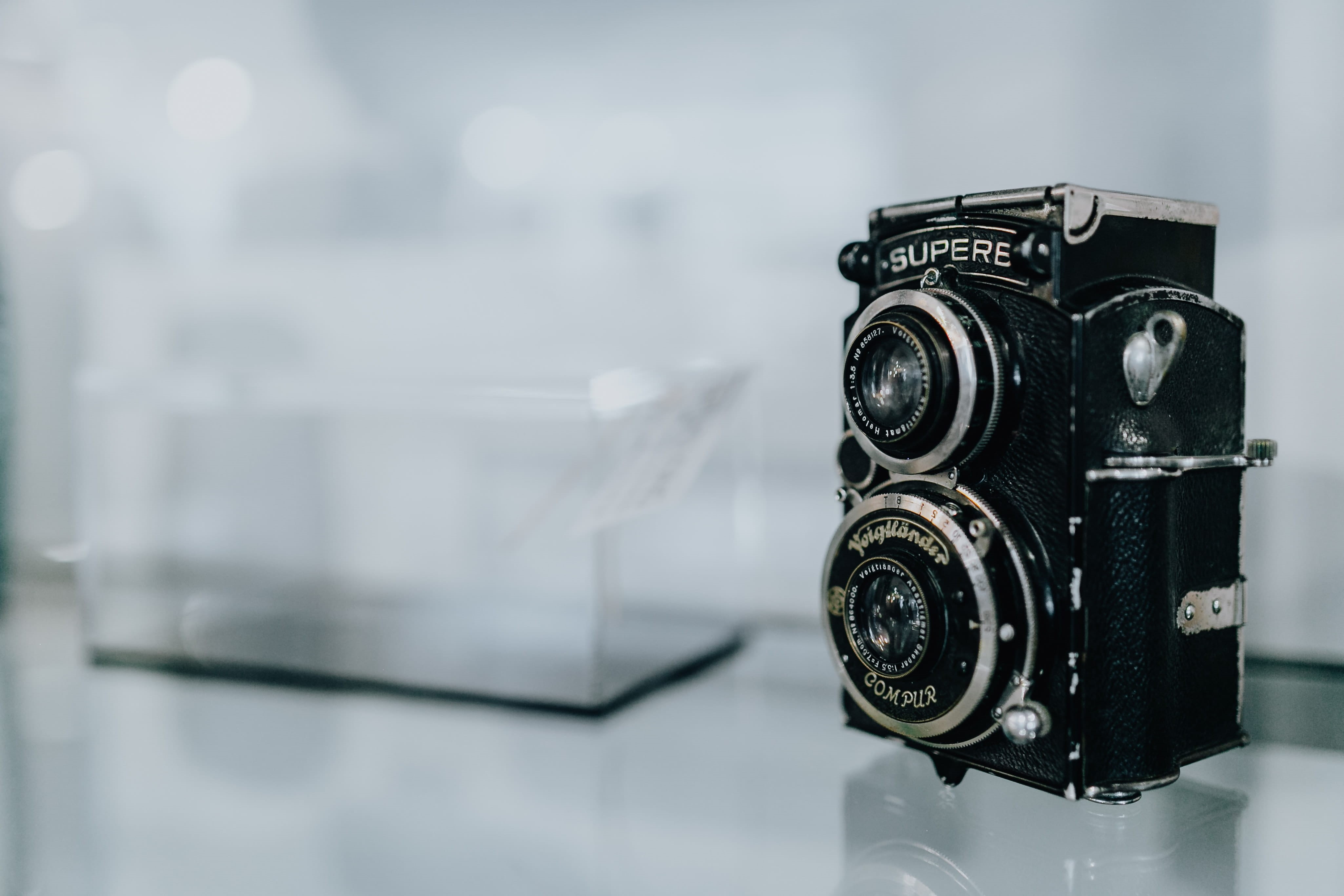 creativity, negative space, retro styled, technology, analog, single object, lense, activity, close-up, no people, camera - photographic equipment, focus on foreground, HD Wallpaper