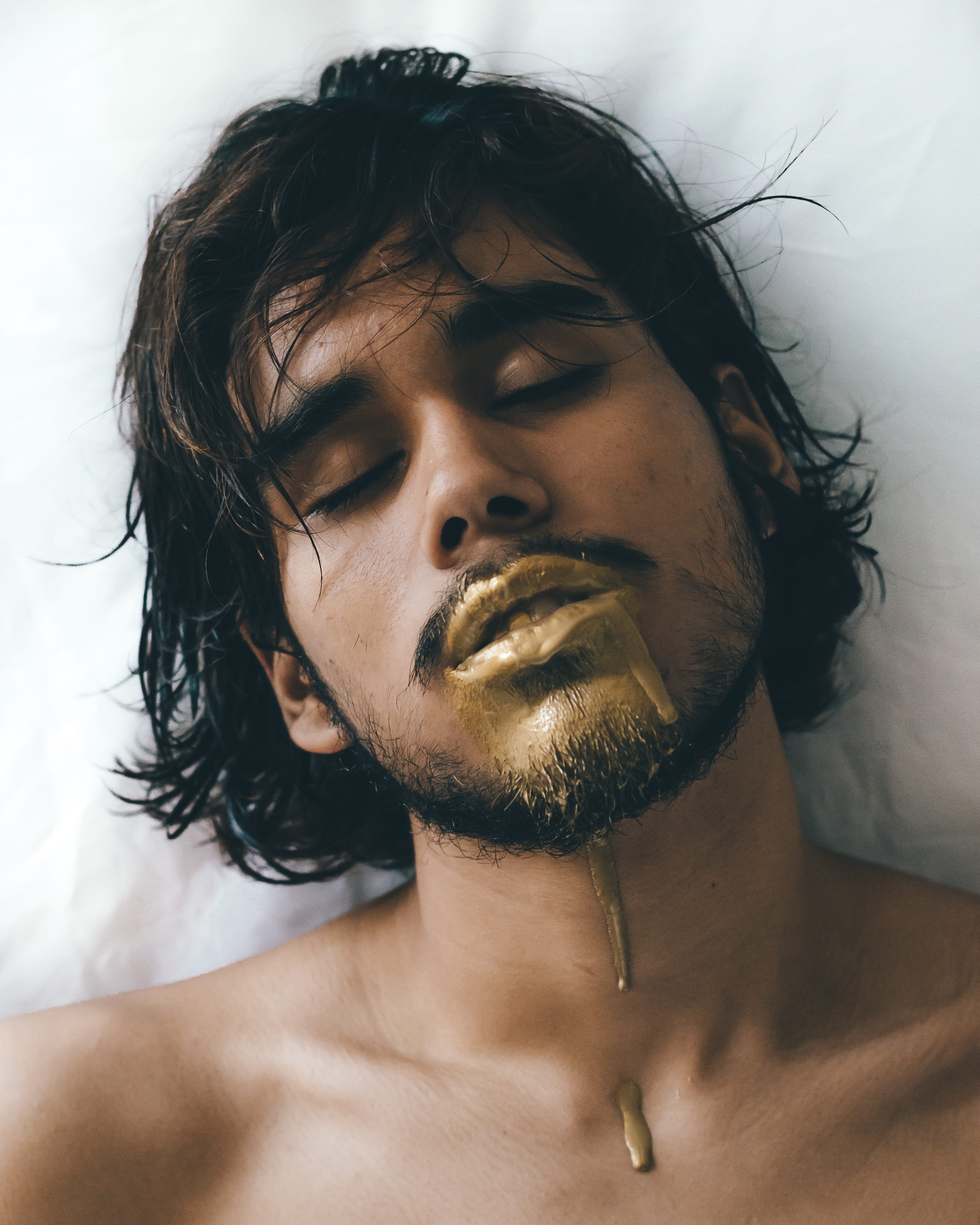 s, model, man, one person, person, dark hair, facial hair, gold lip, friend, bed, front view, dripping, face, real people, leisure activity, eyes closed, Phone HD Wallpaper