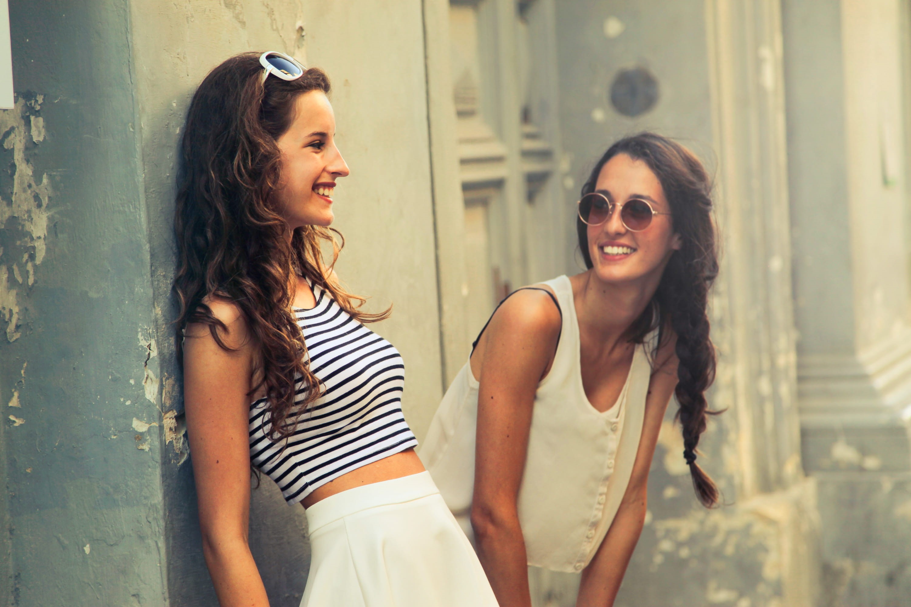 emotion, white stripes, lifestyle, building, young women, glasses, Young, hairstyle, fashion, casual clothing, beauty, casual, stylish, white, outdoors, HD Wallpaper