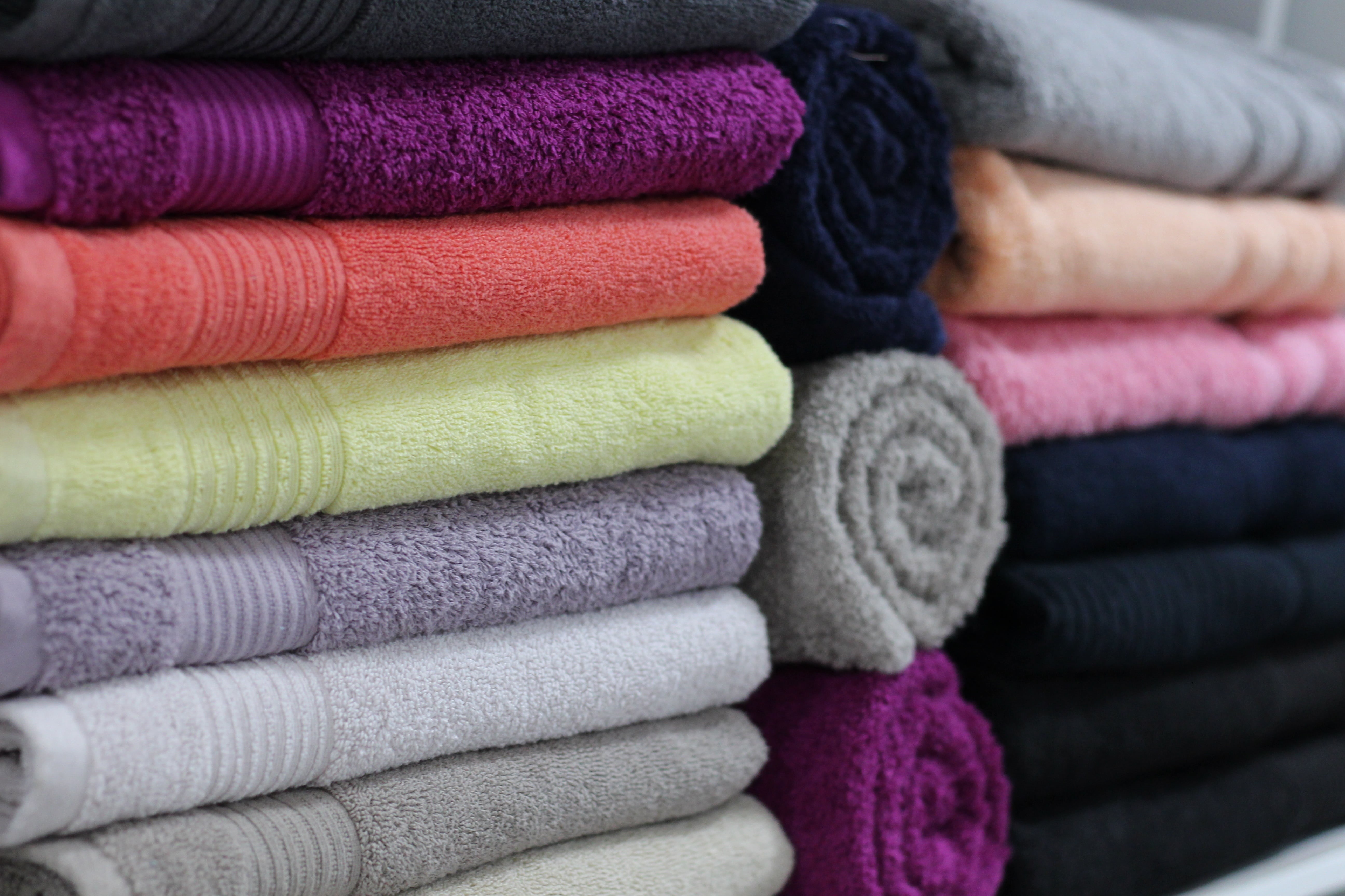 spa, towel, backgrounds, bath linen, hygiene, relax, travel, variation, linens, choice, stack, clothing, order, in a row, fresh, fashion, blue, soft, arrangement, HD Wallpaper