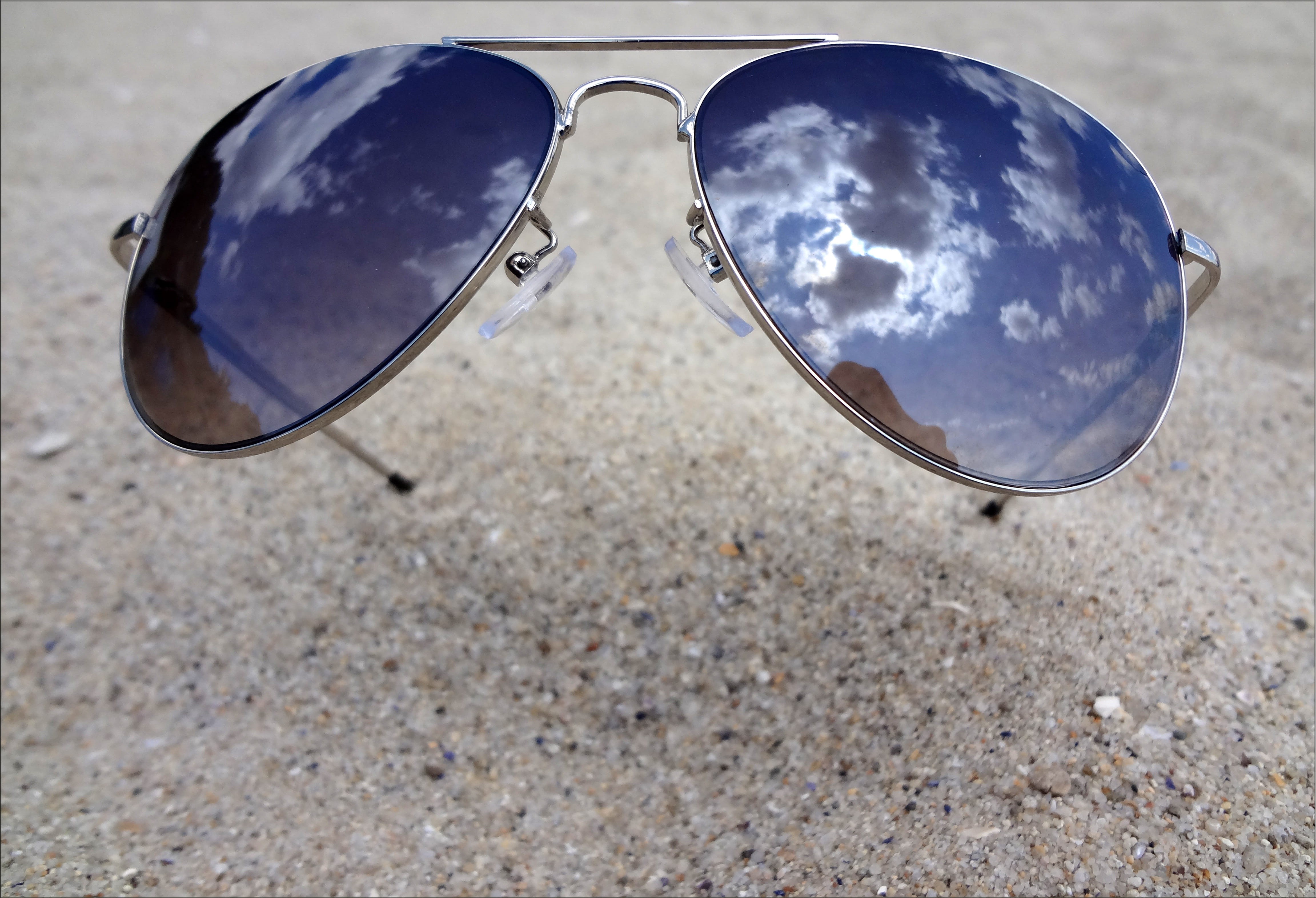 danger, outdoors, Sand, beach, protection, glasses, no people, fashion, personal accessory, Reflection, 4K, eyeglasses, close-up, land, eyewear, security, HD Wallpaper