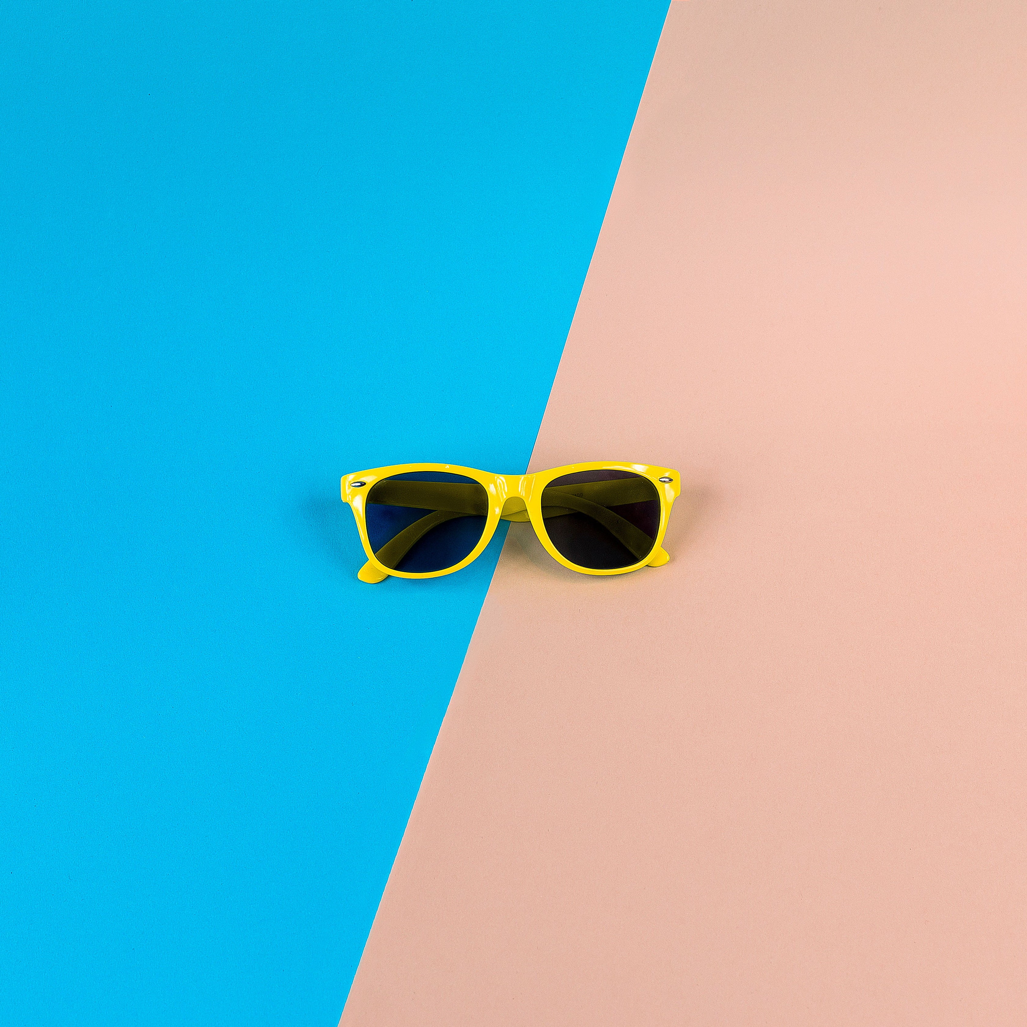 studio shot, red, pink, day, eyeglasses, fashion, blue, summer, 2K, close-up, blue background, pink color, turquoise colored, single object, copy space, Phone HD Wallpaper