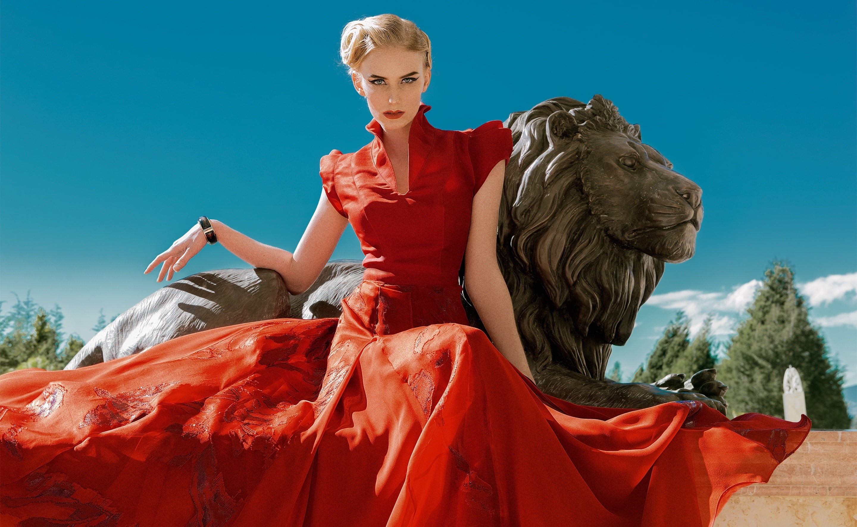 lion, Fabulous, Gorgeous, Wonderful, Girls, Fashion, holding, Outfit, nature, statue, hairstyle, Girl, women, adult, Dress, females, contemplation, FloorLength, HD Wallpaper