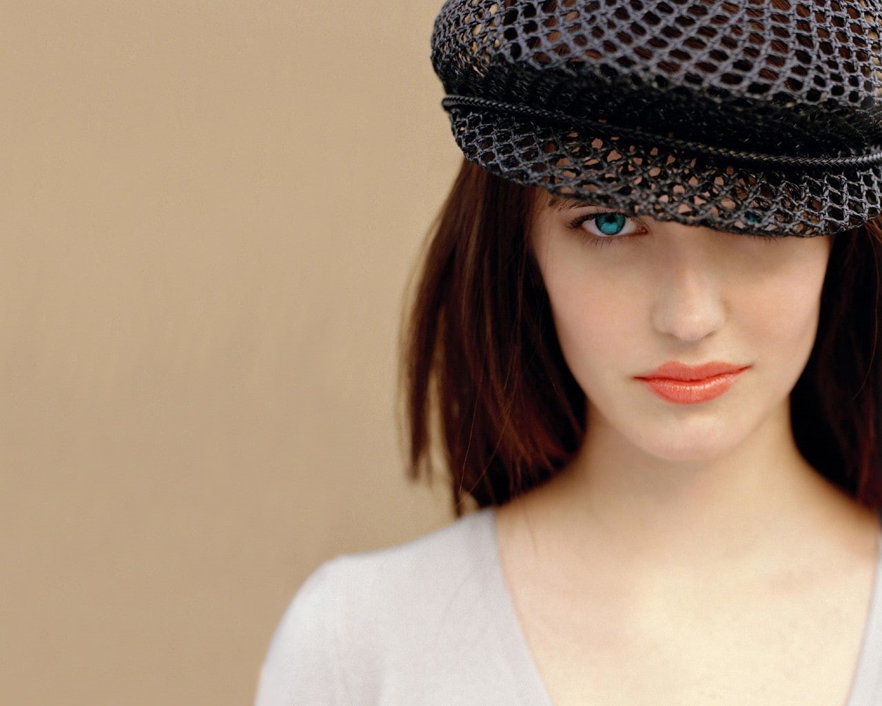 beauty, beige background, 720P, hairstyle, women, Eva Green, beautiful woman, one person, headshot, studio shot, fashion, colored background, body part, HD Wallpaper
