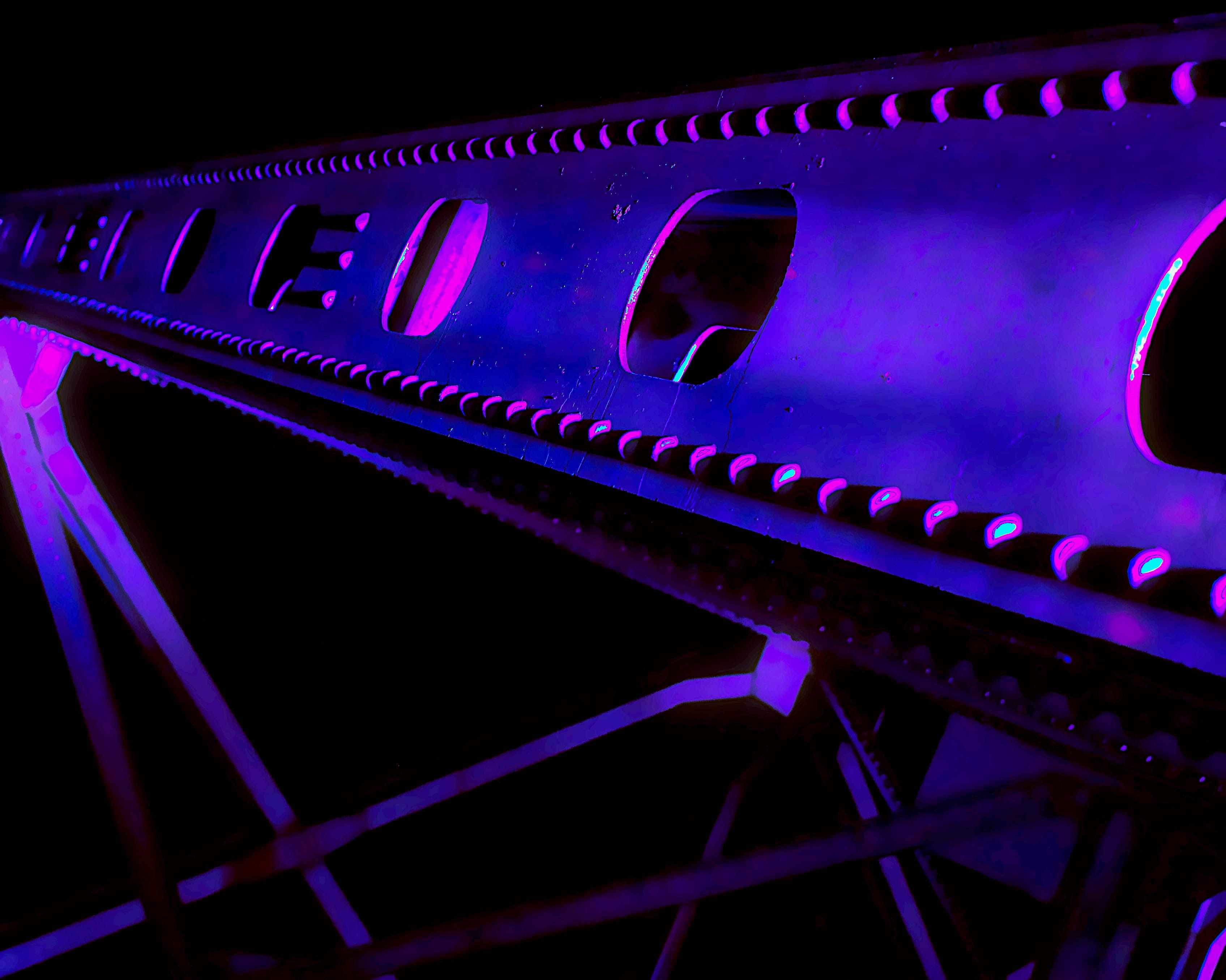 rock, no people, ultraviolet, usa, industrial, close-up, film industry, black, arts culture and entertainment, night, dark, lighting equipment, HD Wallpaper