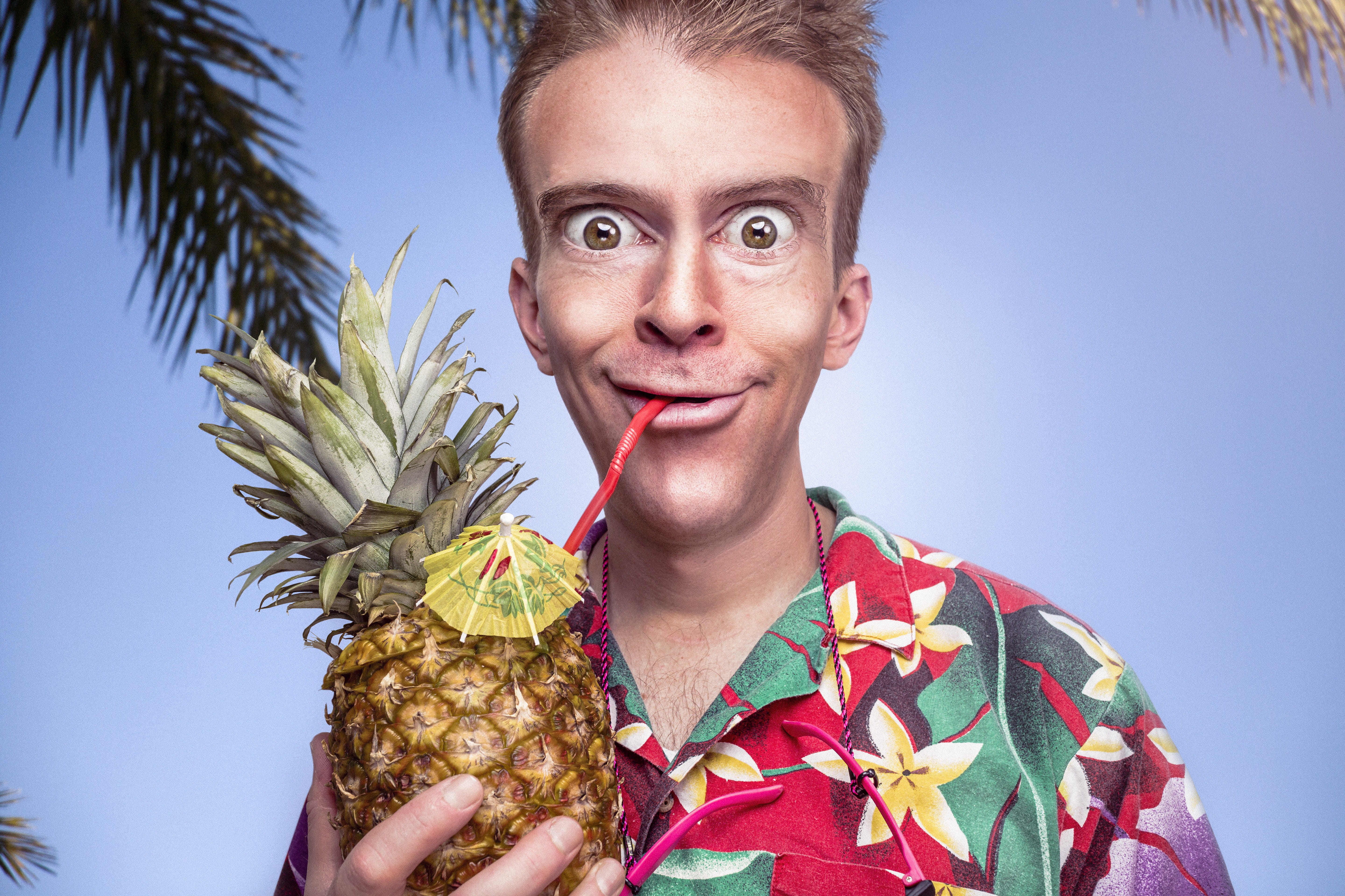 fashion, males, front view, looking At Camera, men, human face, funny, food, outdoors, yellow, palm Tree, smiling, man, human body part, one Person, lazy, HD Wallpaper