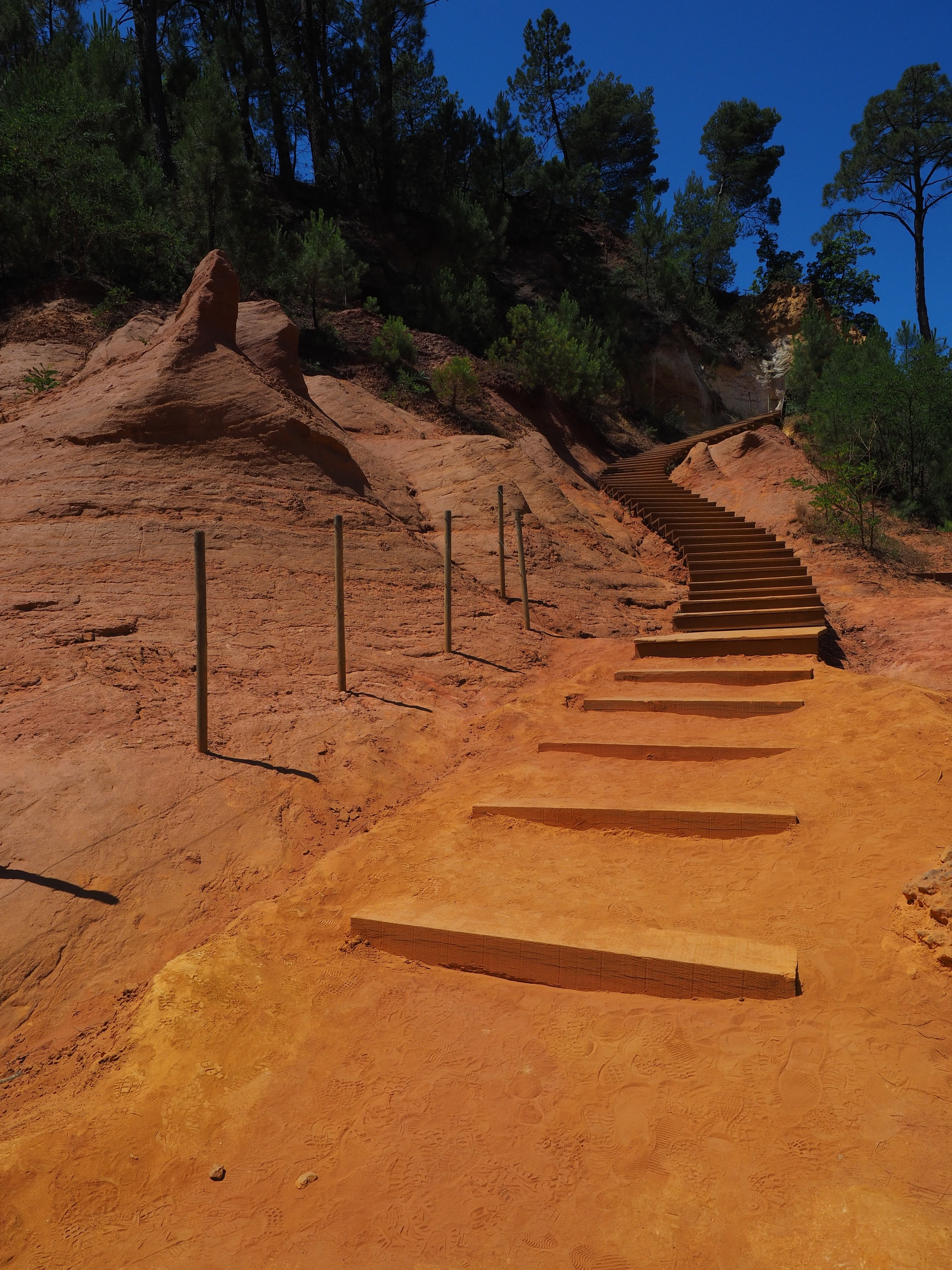 orange, red, architecture, day, falaises de sang, gordes, ocher mine, sunlight, staircase, ocher mining, steps and staircases, ocher, luberon massif, colorful, Phone HD Wallpaper