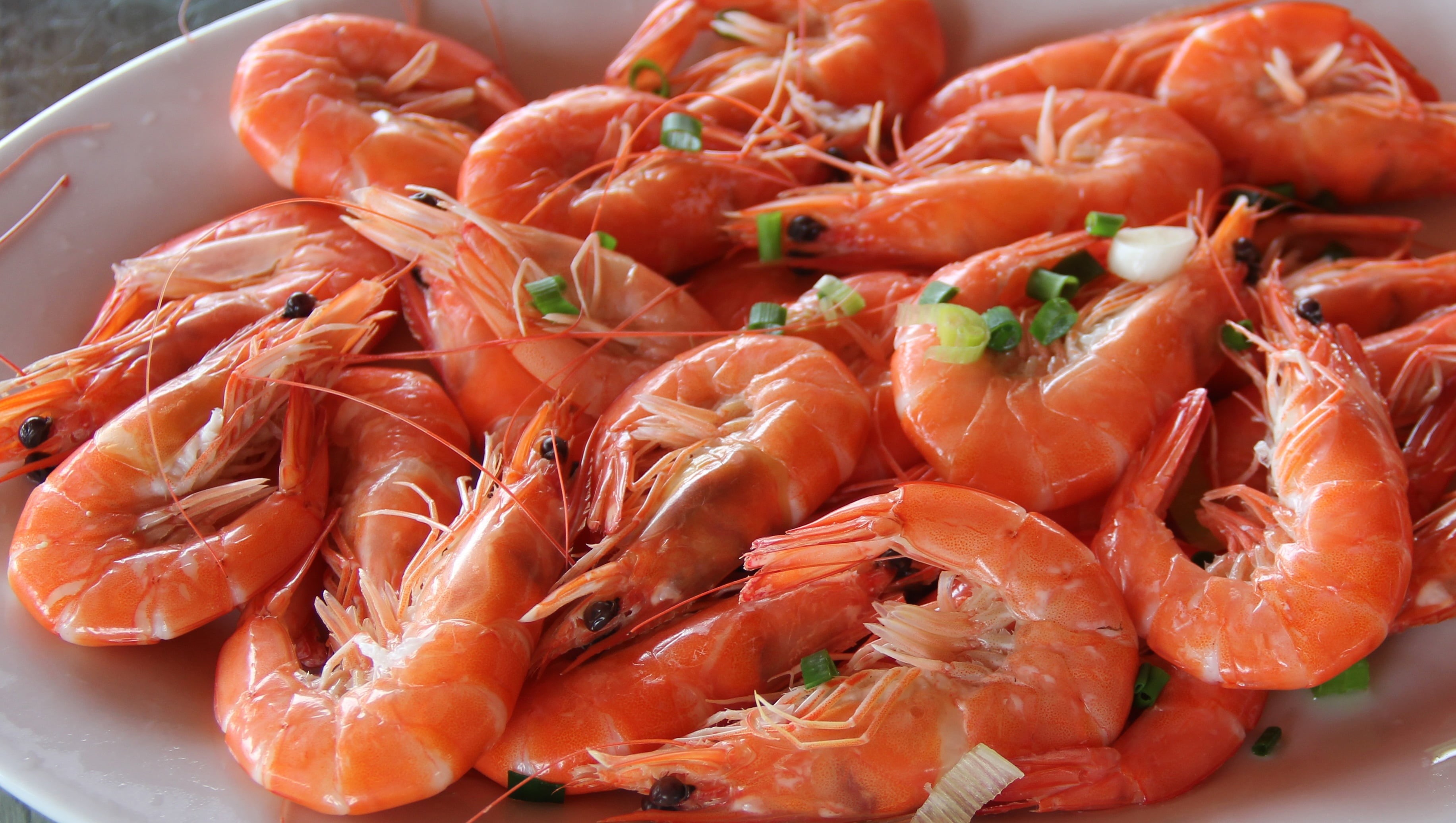 orange color, food, freshness, healthy eating, raw food, seafood, shrimp, greens, close-up, meat, steamed, boiled, shrimp - seafood, no people, shrimps, HD Wallpaper