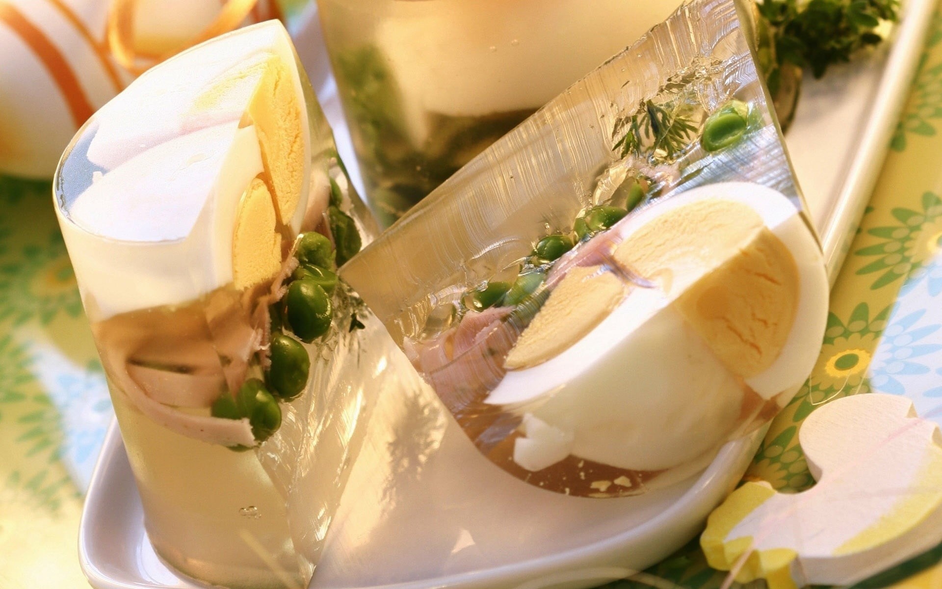 1080P, wellbeing, food and drink, french food, glass, eggs, herb, tilt, boiled, still life, food, no people, drink, high angle view, egg, ready-to-eat, HD Wallpaper