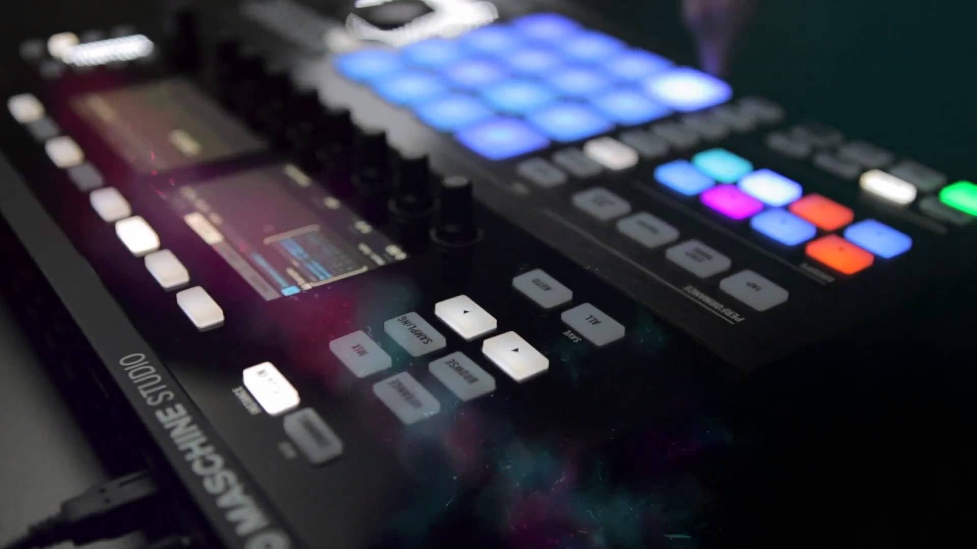 1080P, indoors, black background, music, television set, arts culture and entertainment, producer, native, broadcasting, sound recording equipment, television industry, HD Wallpaper