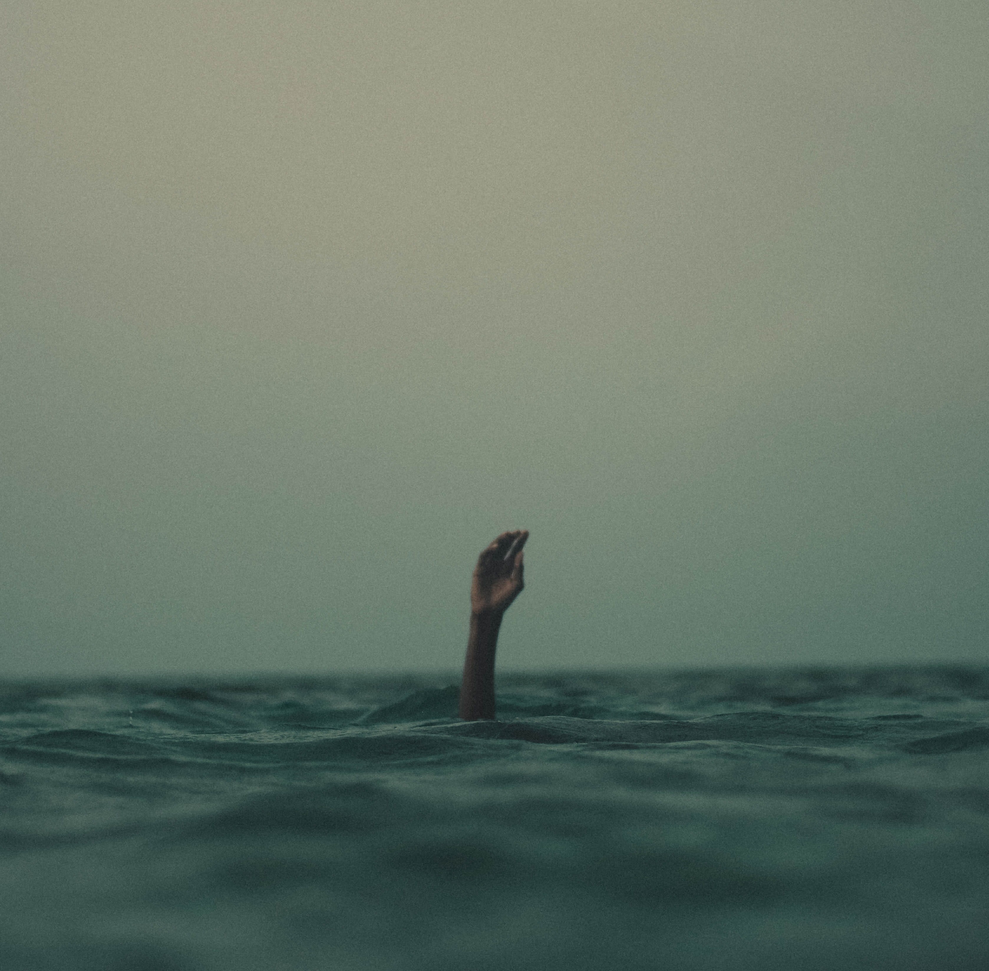 gritty, raise, arm, horizon over water, one person, wave, underwater, body, 2K, human body part, grainy, sea, sky, copy space, help, nature, drown, going down, HD Wallpaper