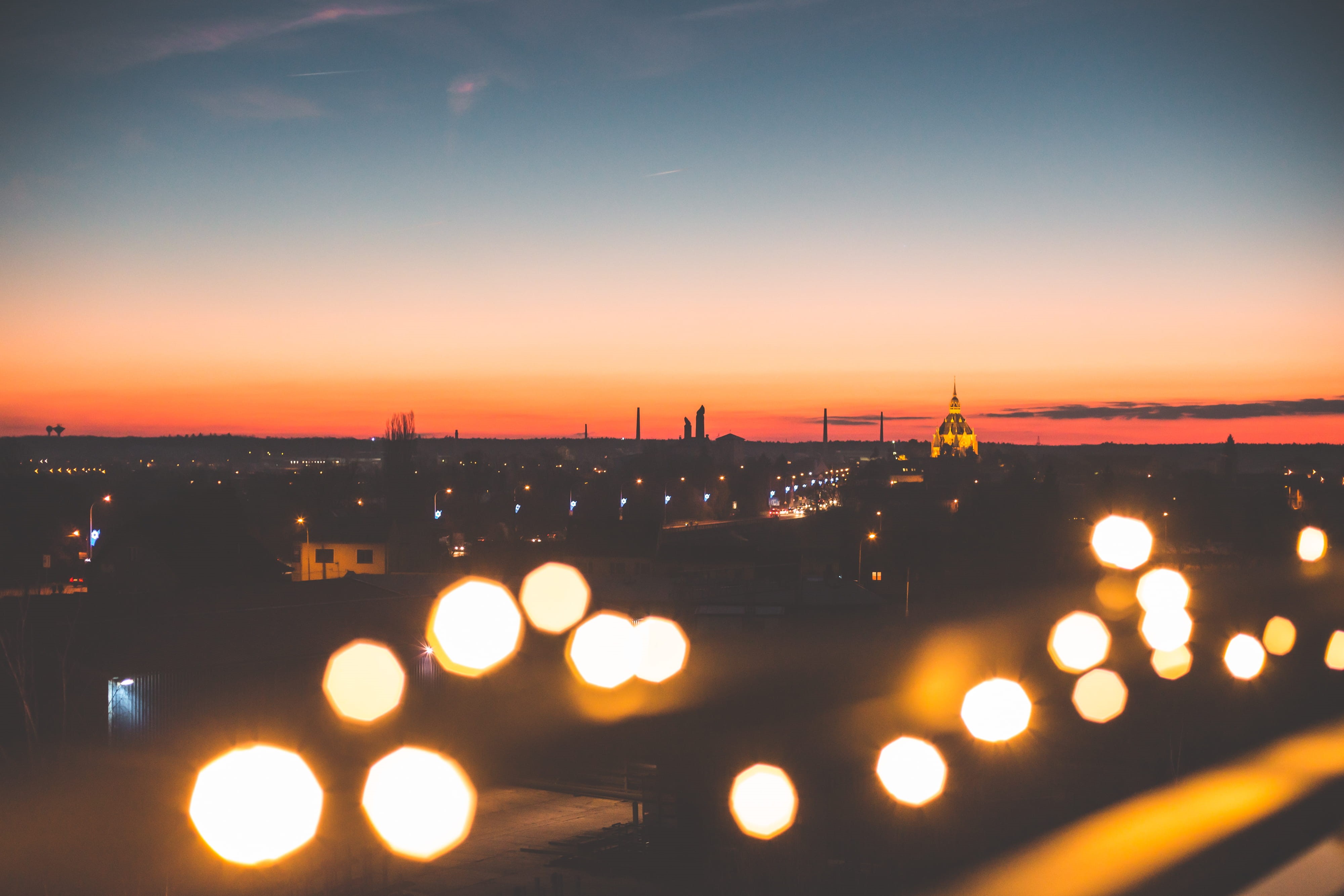 Cityscape, panorama, scenics - nature, evening, river, reflection, no people, views, city, urban Scene, water, Lights, city life, sky, Bokeh, cloudless, HD Wallpaper