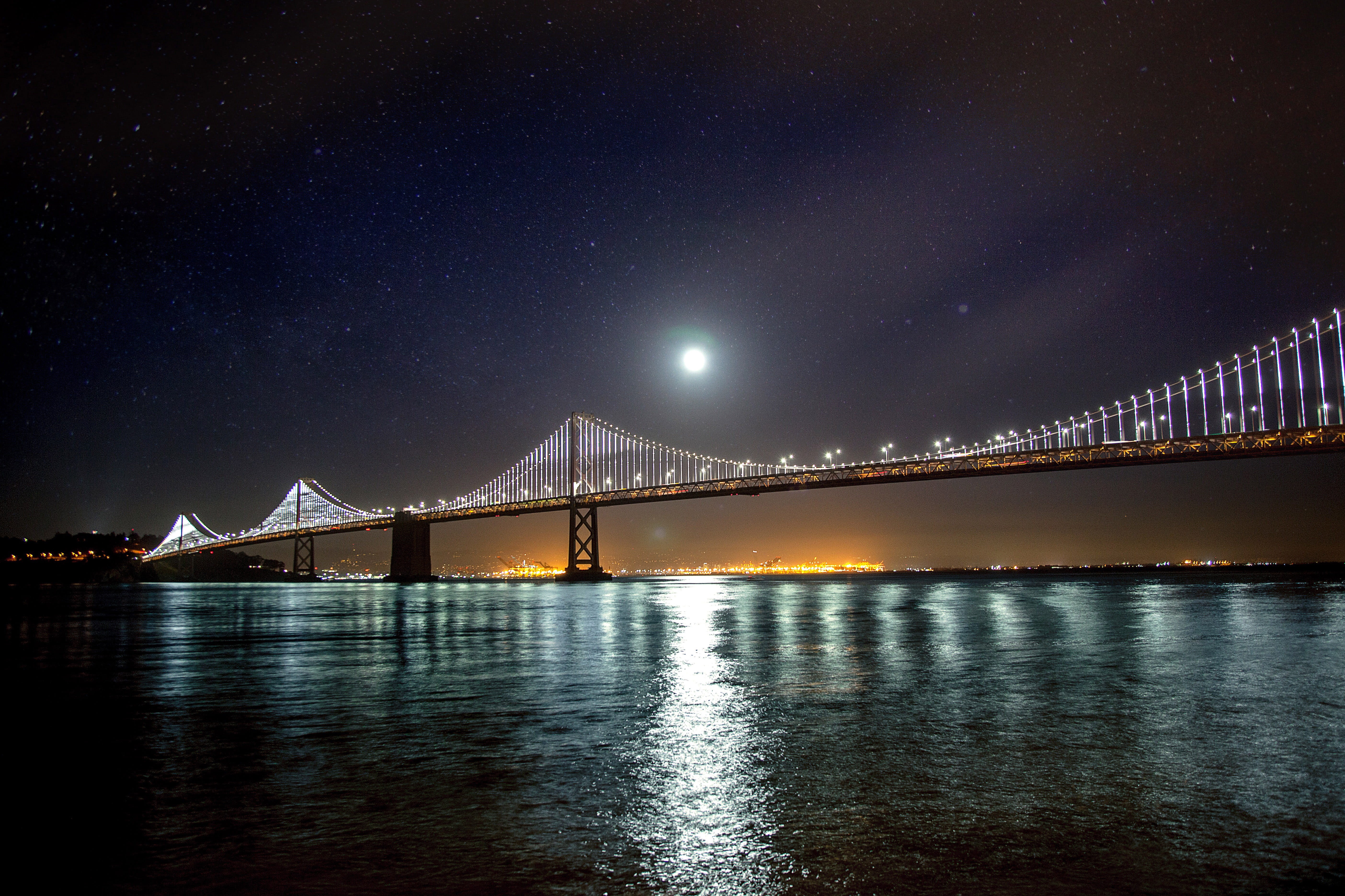 Moon, Stars, transportation, city, manhattan Bridge, brooklyn - New York, 5K, downtown District, United States, suspension Bridge, astrophotography, bay, HD Wallpaper