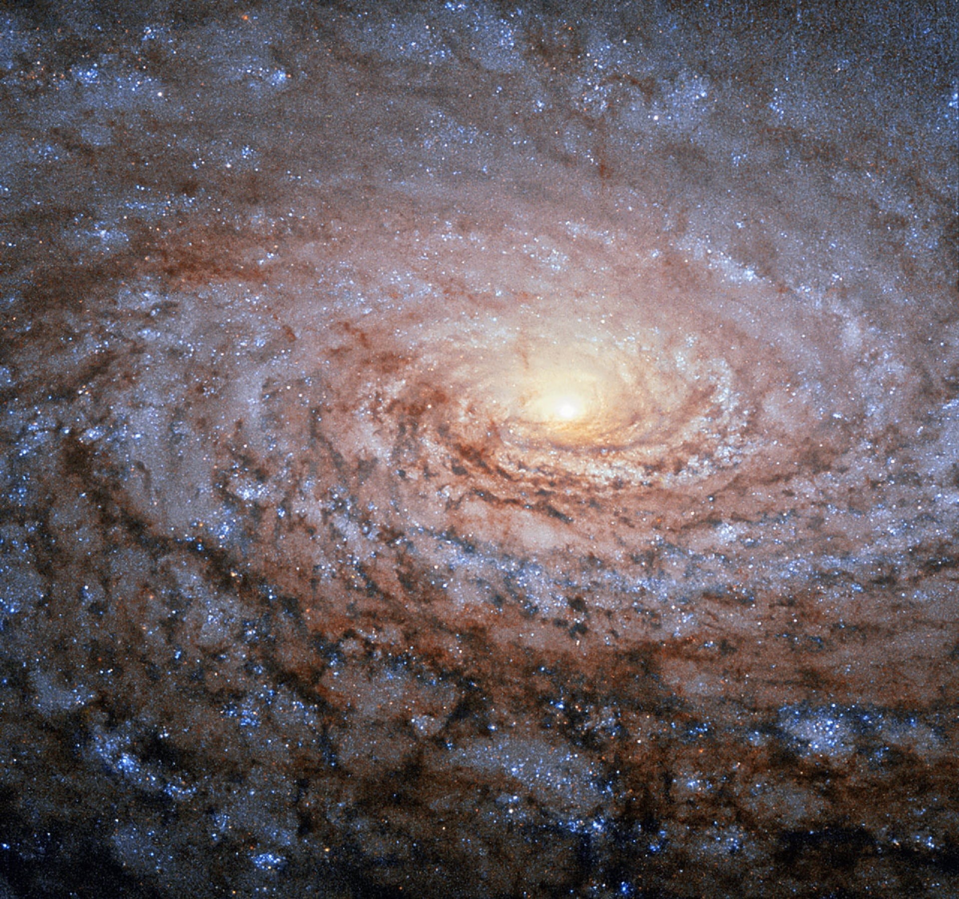 glow, constellation, messier 63, nature, galaxy, space exploration, cosmos, full frame, beauty in nature, mystery, cloud - sky, hubble, canes venatici, HD Wallpaper