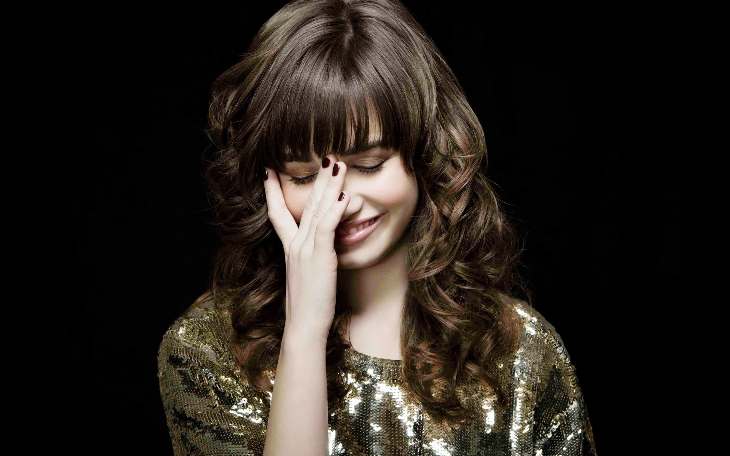 s, lovato, demi, sequin, top, women, gold, 2K, HD Wallpaper