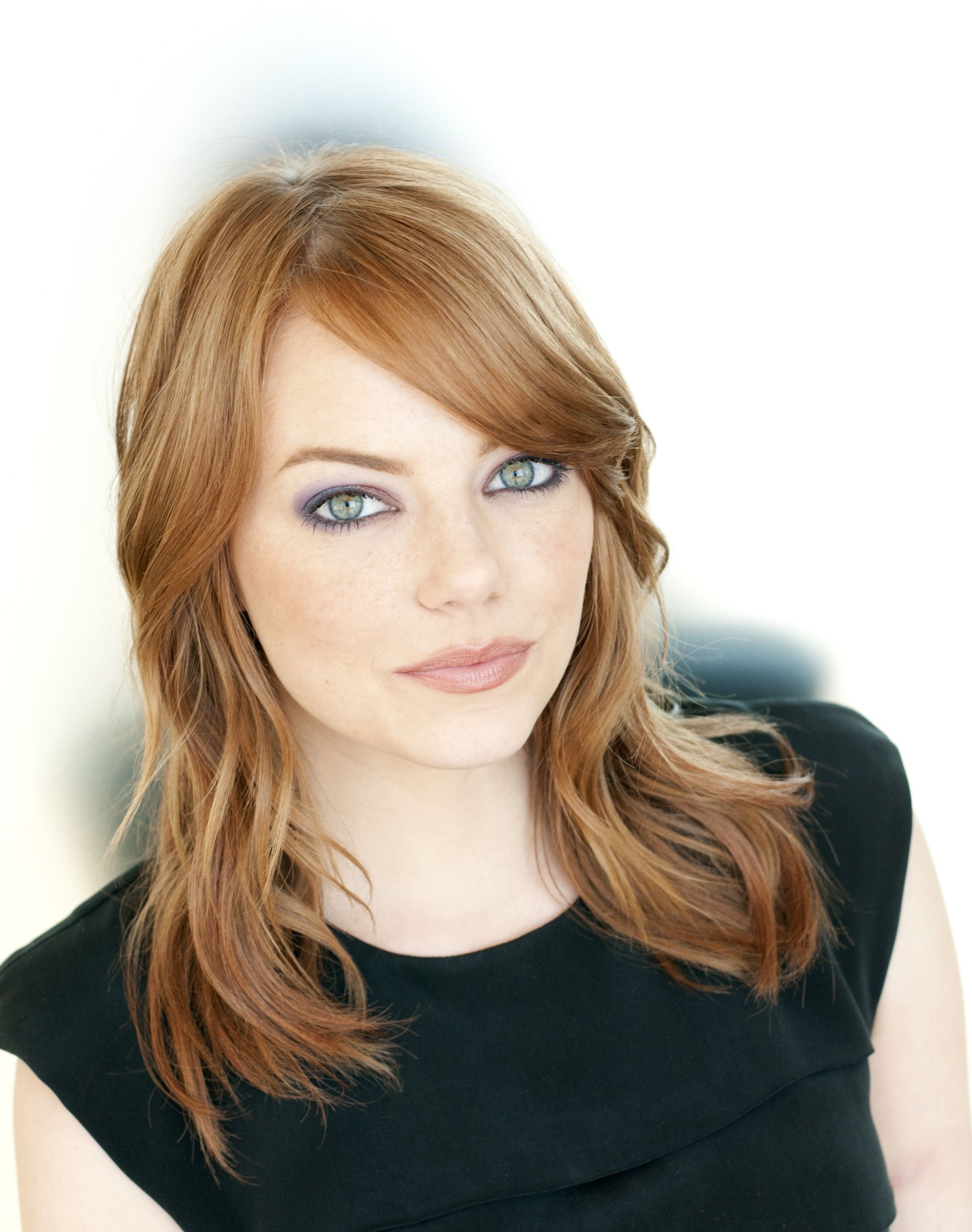 beautiful people, hair, adult, beauty, indoors, human face, young women, hairstyle, long hair, Emma Stone, body part, young adult, women, looking at camera, Phone HD Wallpaper