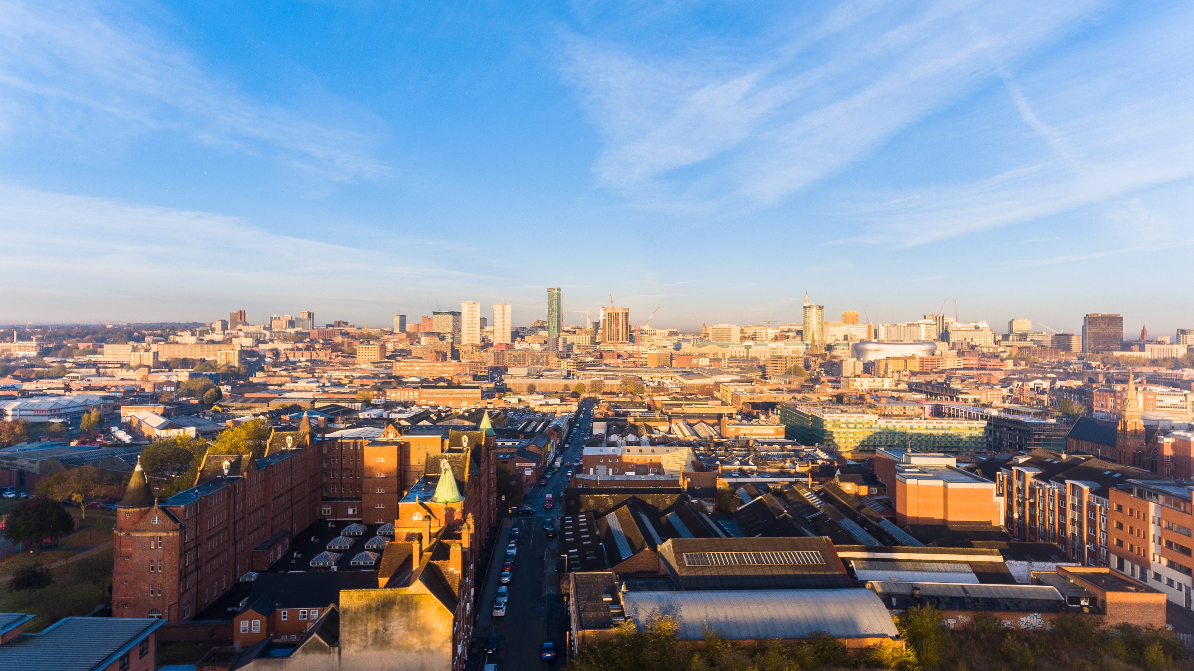 2K, crowded, settlement, drone, office building exterior, tall - high, cityscape, blue, outdoors, financial district, built structure, england, skyline, HD Wallpaper