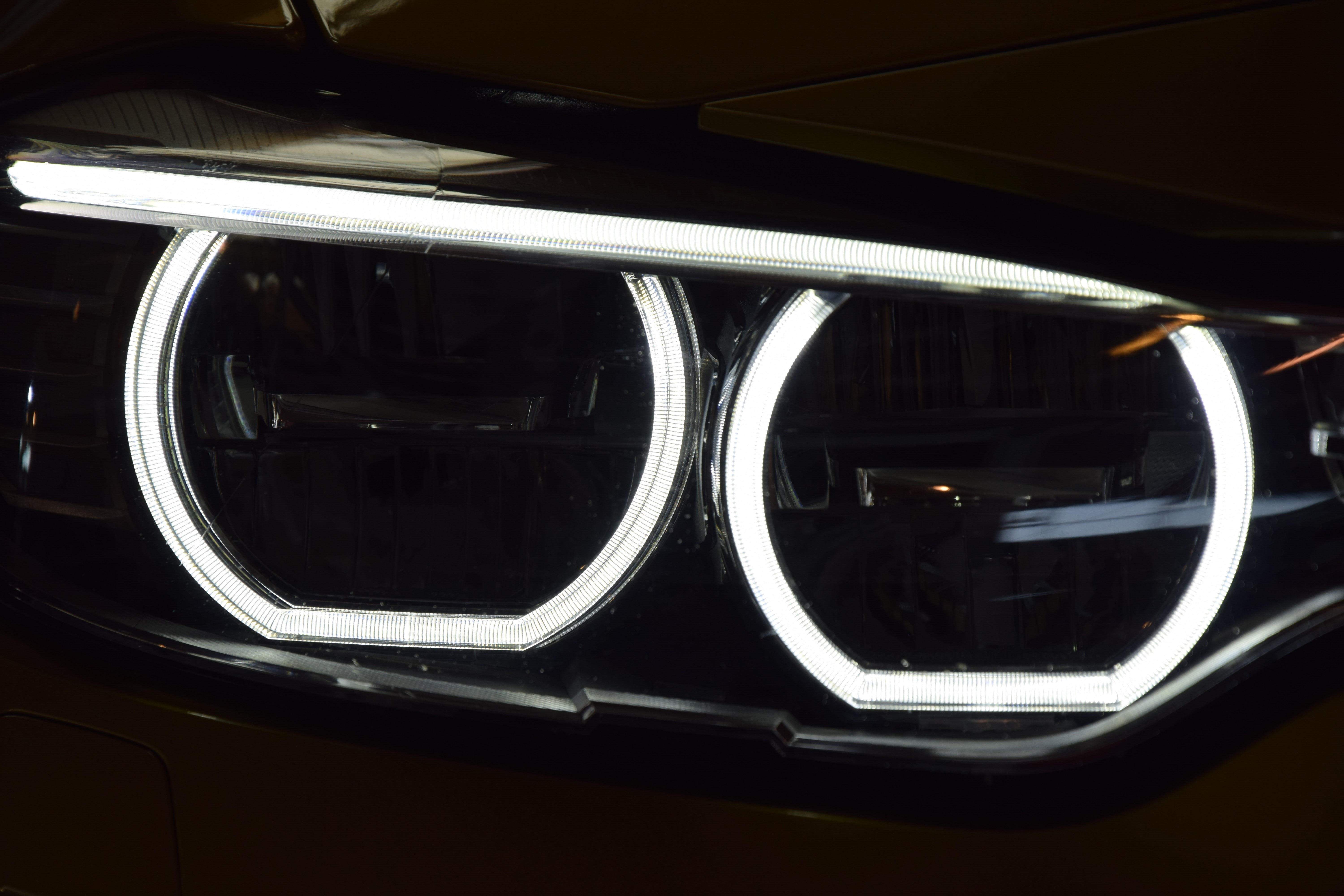 lighting equipment, close-up, transportation, wealth, reflection, metal, car, vehicle interior, land vehicle, BMW M4 Coupe, luxury, BMW, night, indoors, HD Wallpaper