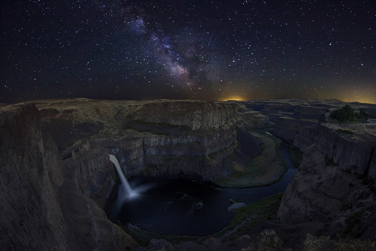 rock, night, eroded, tranquility, grand, 720P, universe, long exposure, beauty in nature, space, star field, science, Milky Way, canyon, galaxy, lights, HD Wallpaper