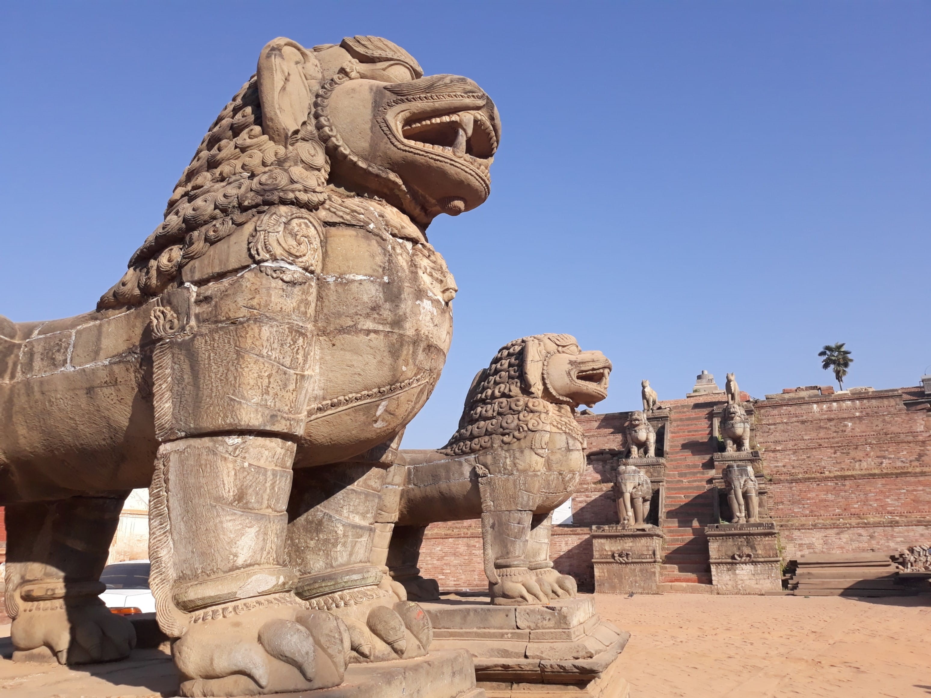 built structure, statue, clear sky, bhaktapur, day, nature, located, pawankawan, architecture, travel, no people, massive, ancient civilization, archaeology, HD Wallpaper