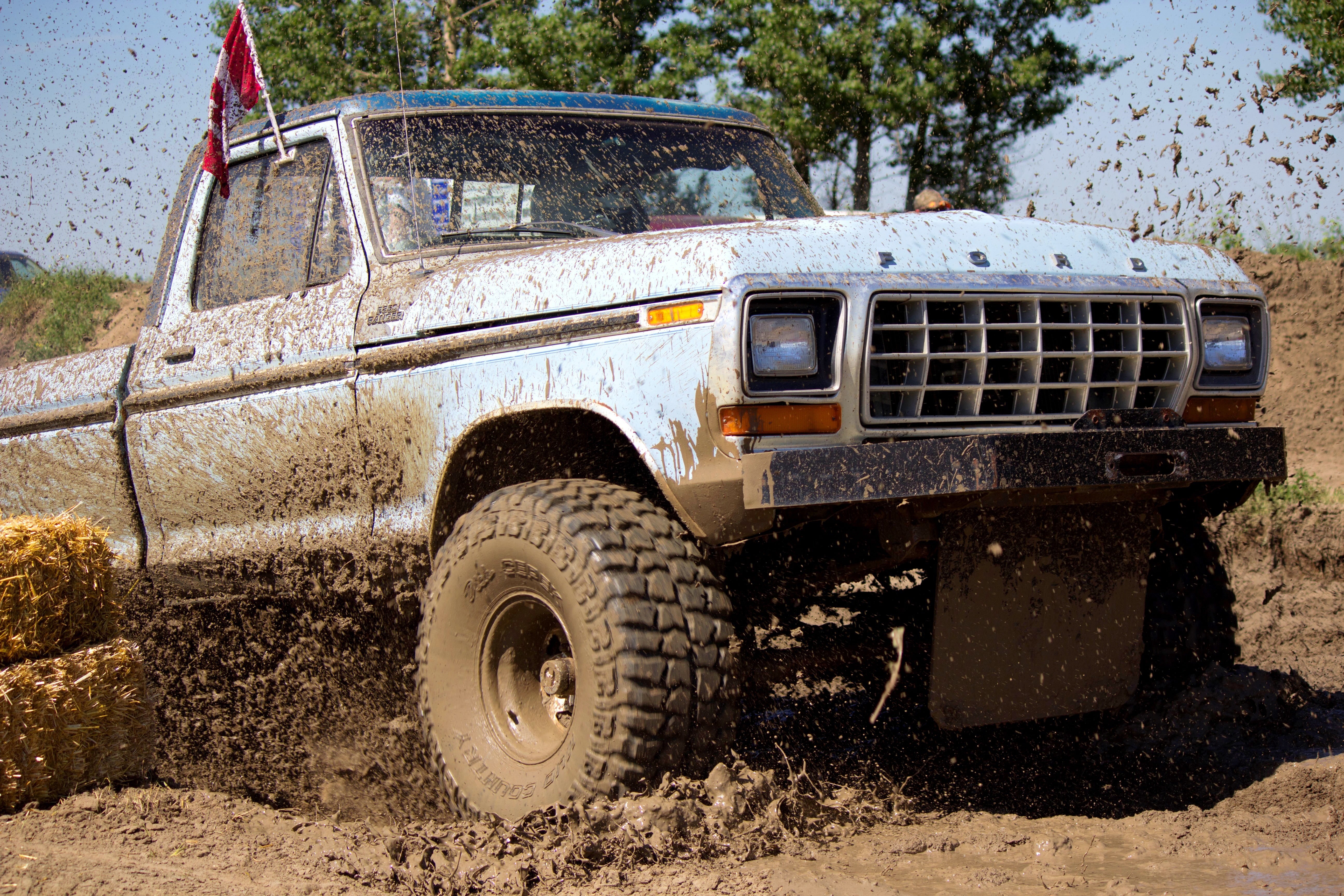 outdoors, rural scene, 5K, squirt, off-road vehicle, the competition, full-size pickup truck, ford, pick-up truck, stationary, dirt, pickup, f, truck, HD Wallpaper