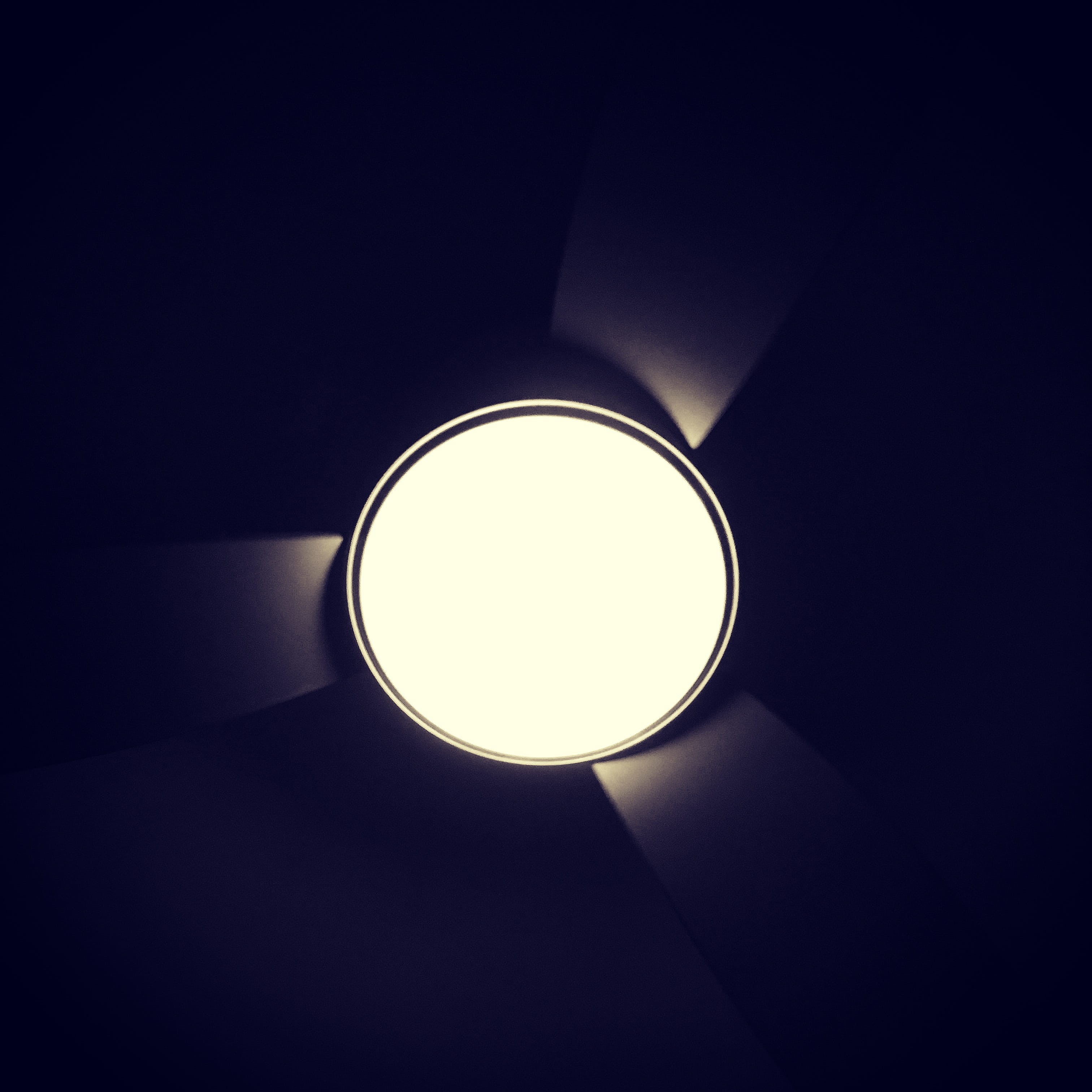 electric lamp, no people, light - natural phenomenon, circular, light, black background, dizzying, glowing, dark, ridgewood, design, illumination, low angle view, Phone HD Wallpaper