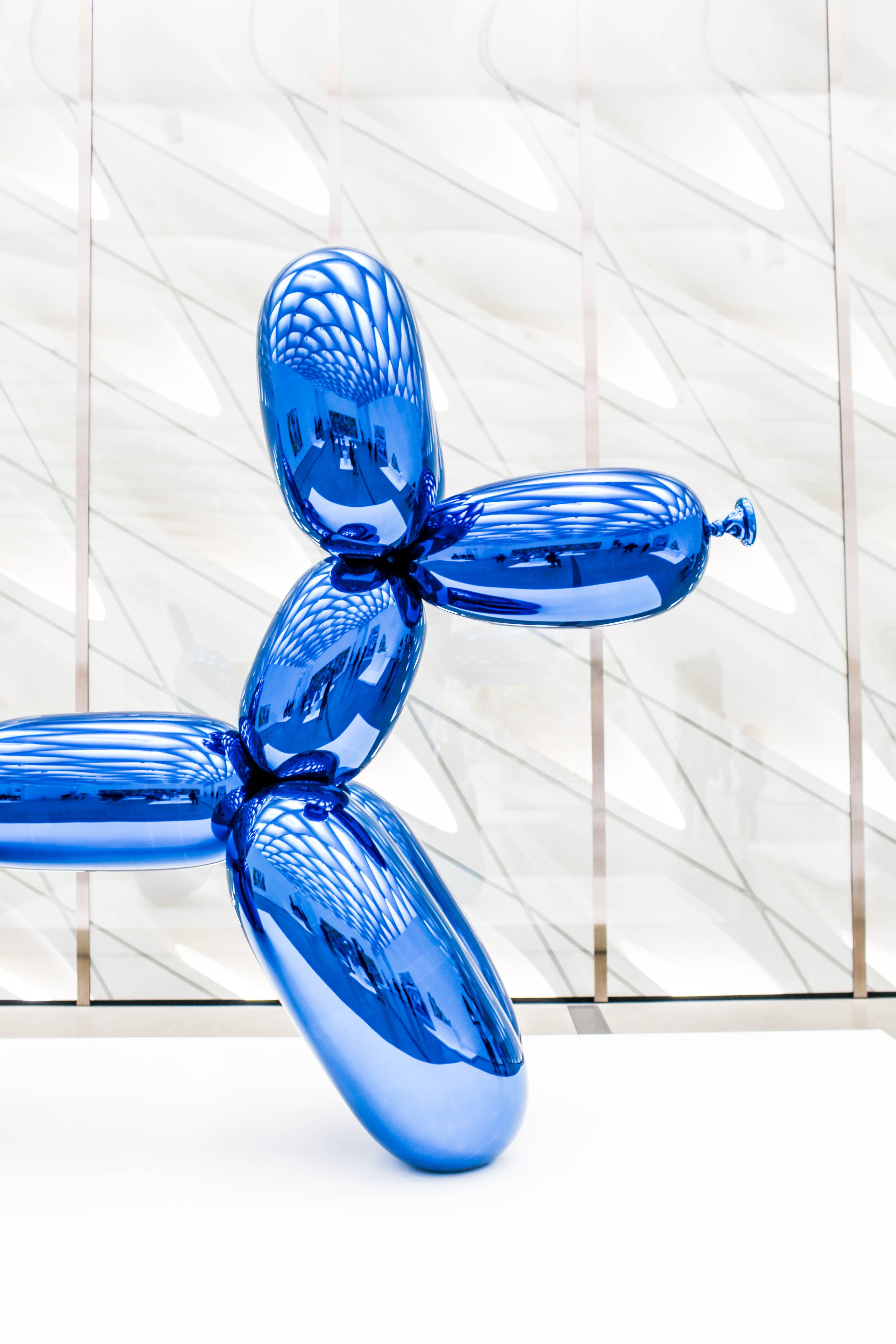 los angeles, studio shot, california, creativity, shiny, bunny, 5K, la, museum, transparent, united states, flooring, close-up, decoration, tile, the broad, Phone HD Wallpaper