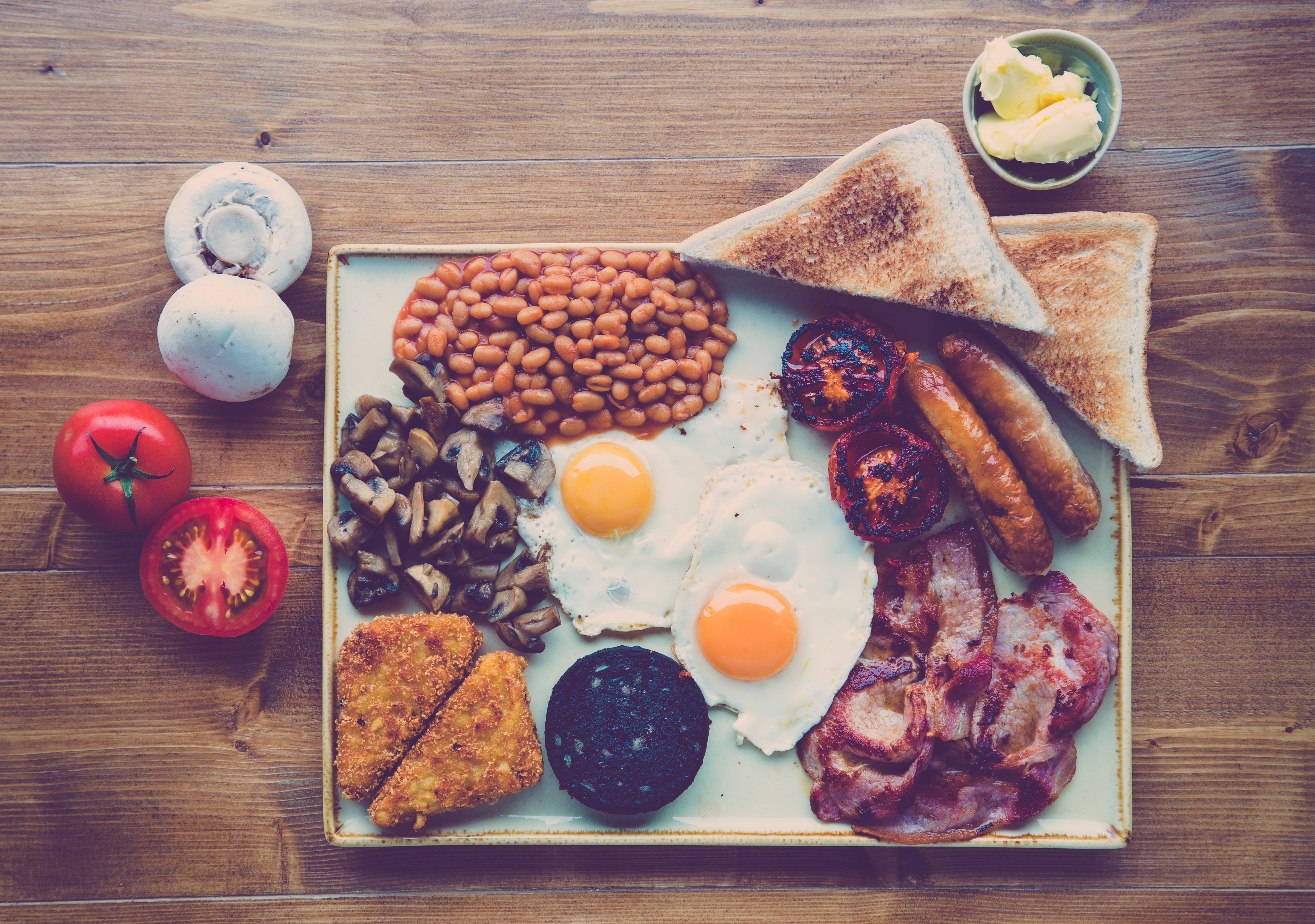 bacon, no people, high angle view, freshness, mushroom, red, temptation, topdown, still life, sausage, slice, vegetable, healthy eating, black pudding, HD Wallpaper