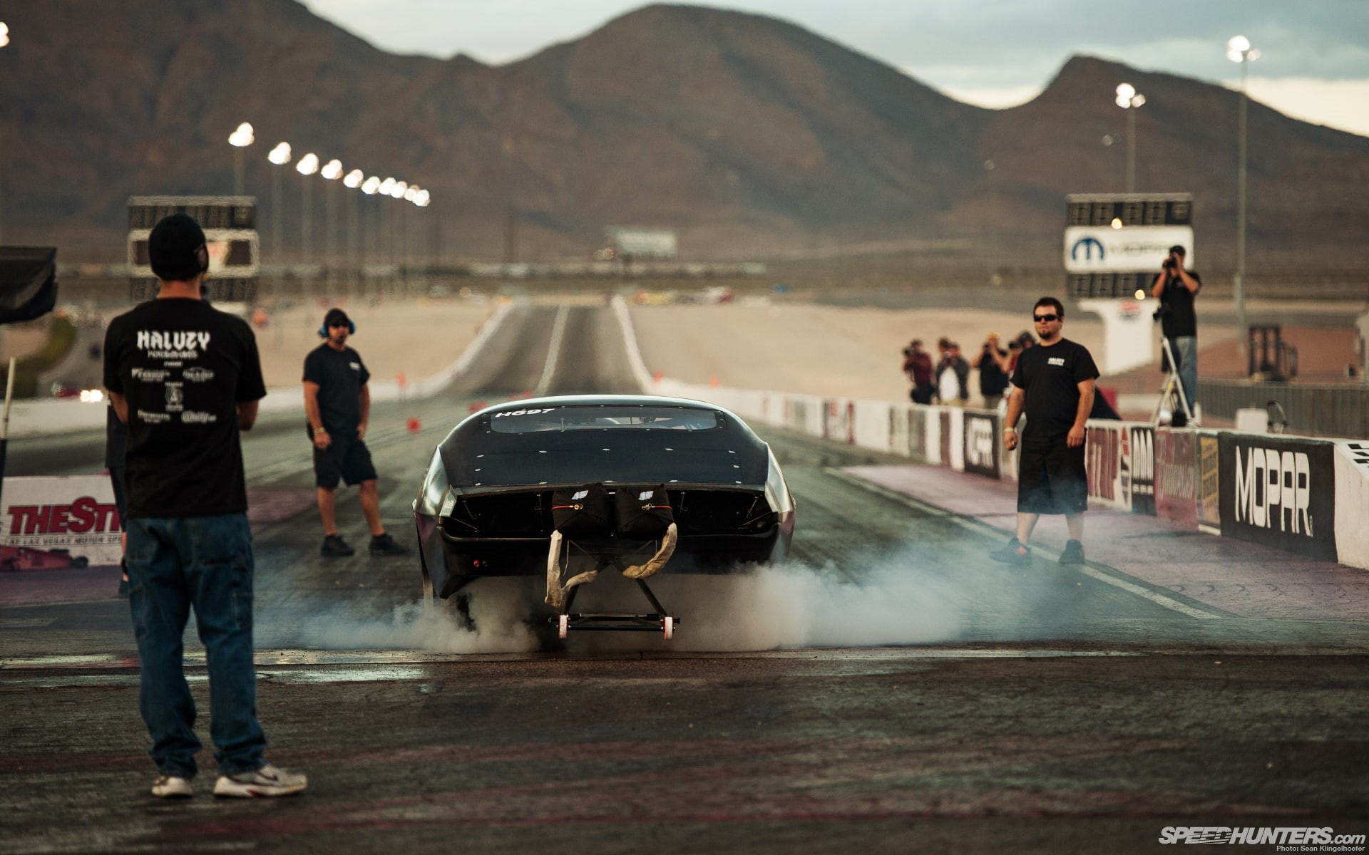 s, strip, burnout, shoes, denim, black, blue, men, sports, cars, gray, drag, hd, athletic, car, 1080P, shirt, jeans, race, outfit, HD Wallpaper