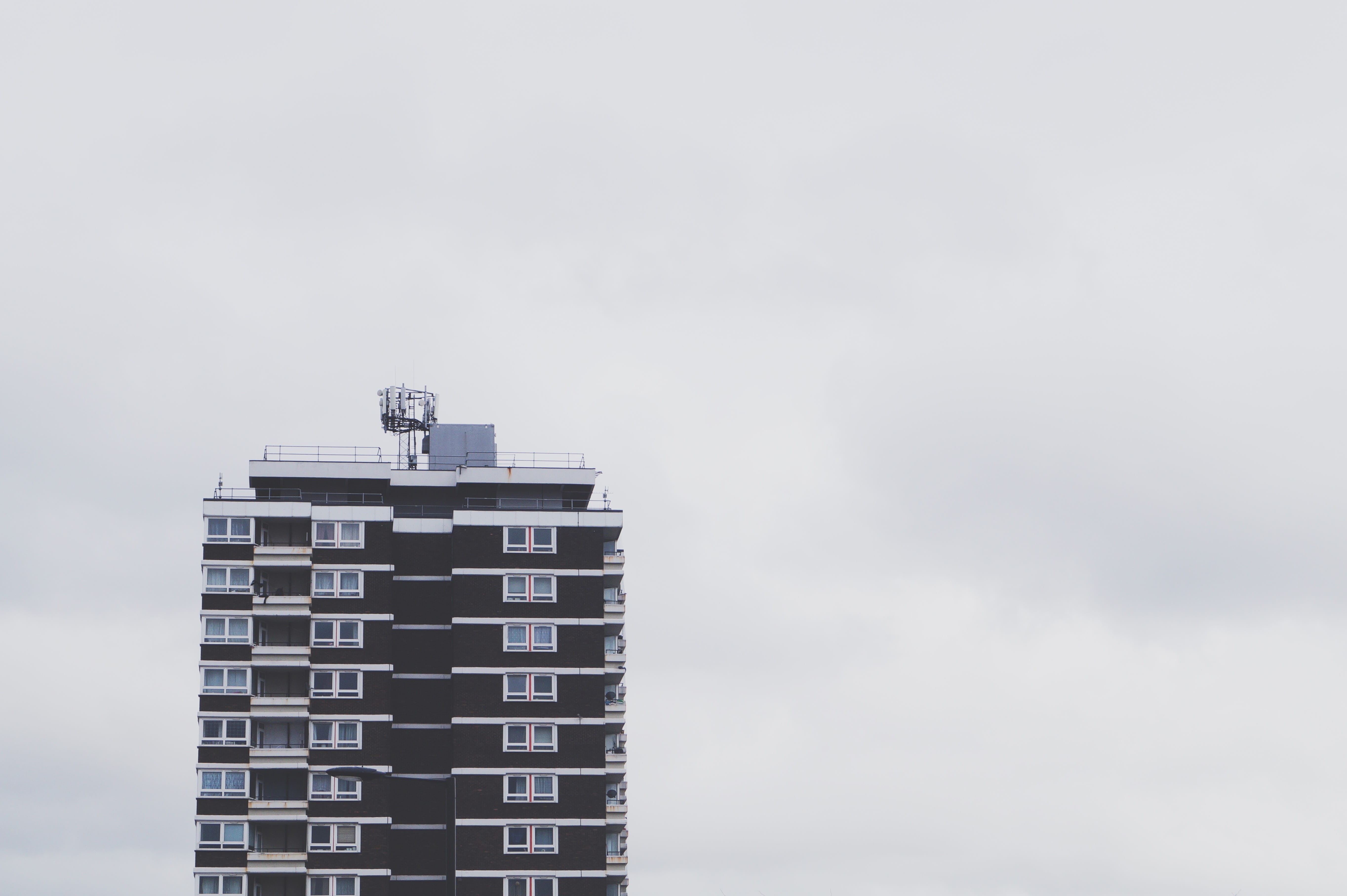 united kingdom, building exterior, office building exterior, apartments, 5K, modern, london, office, skyscraper, grey, cloud - sky, outdoors, city, horizon, HD Wallpaper