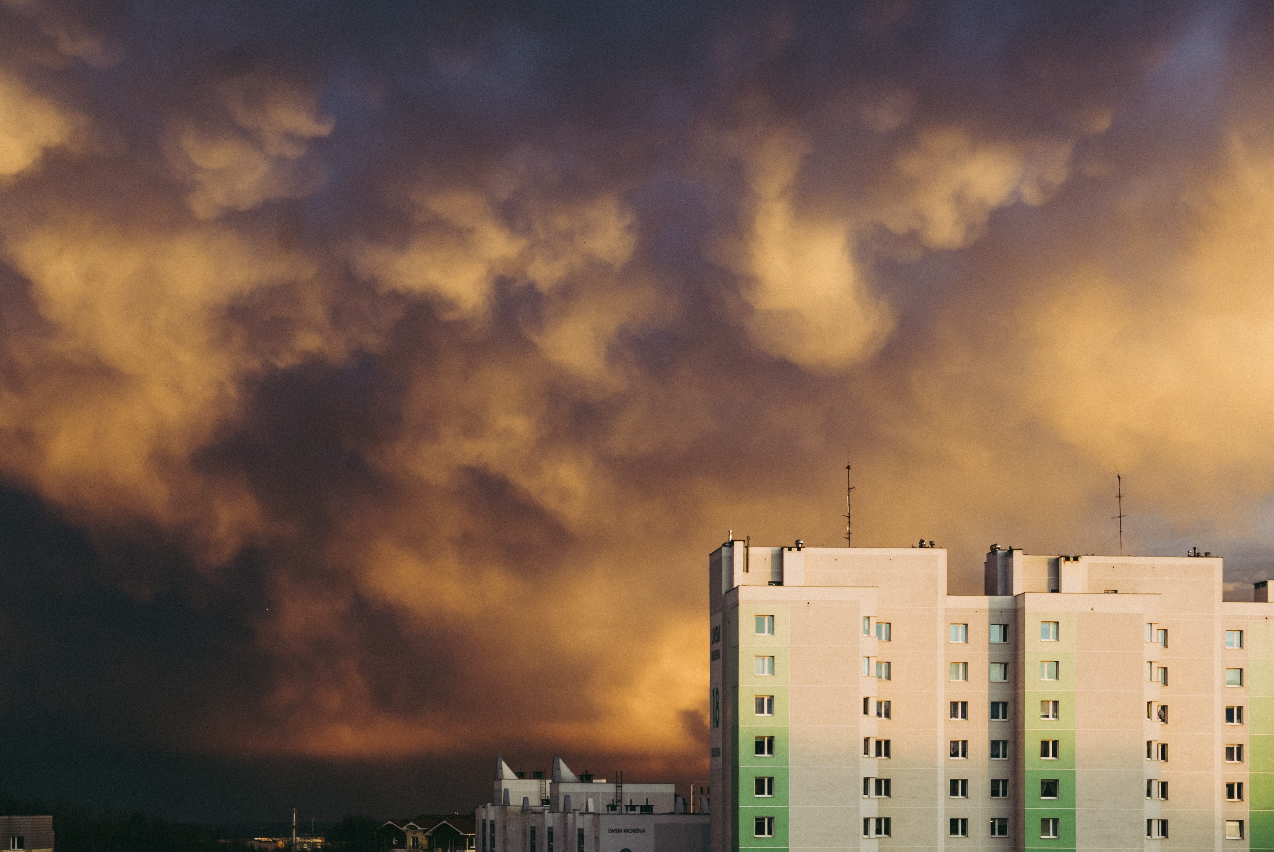 dusk, no people, sunset, gdansk, urban, weather, apartment, fire, cloud - sky, nature, ominous, gdańsk, skyline, cityscape, apartment complex, built structure, HD Wallpaper