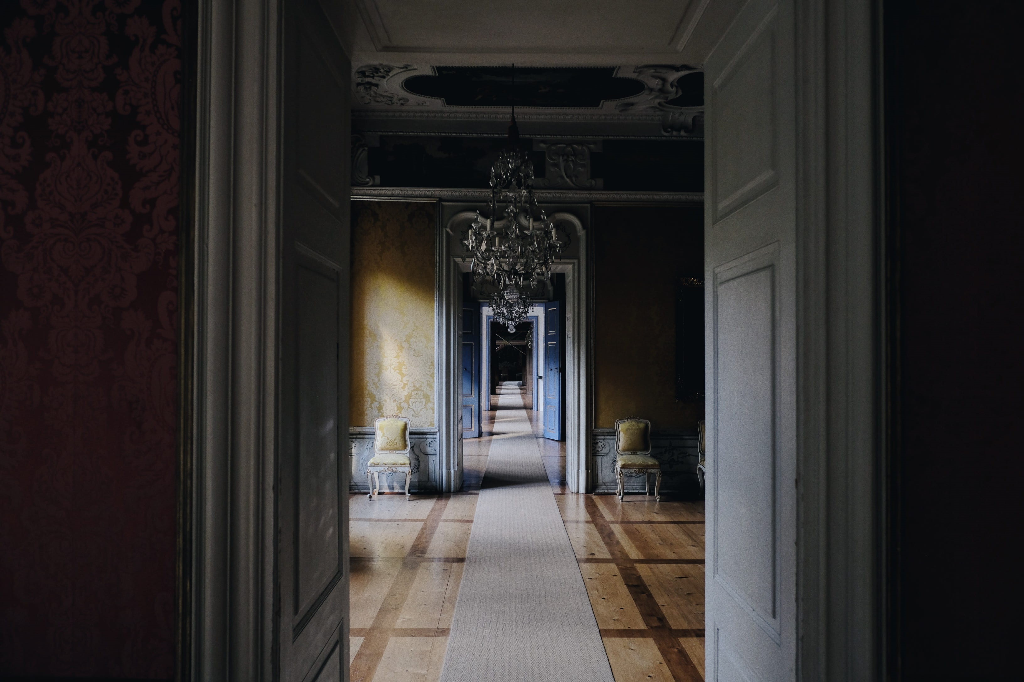 day, room, area, white, corridor, indoors, 2K, entrance, the way forward, hallway, door, interior, arcade, doorway, architectural column, ornate, shadow, HD Wallpaper