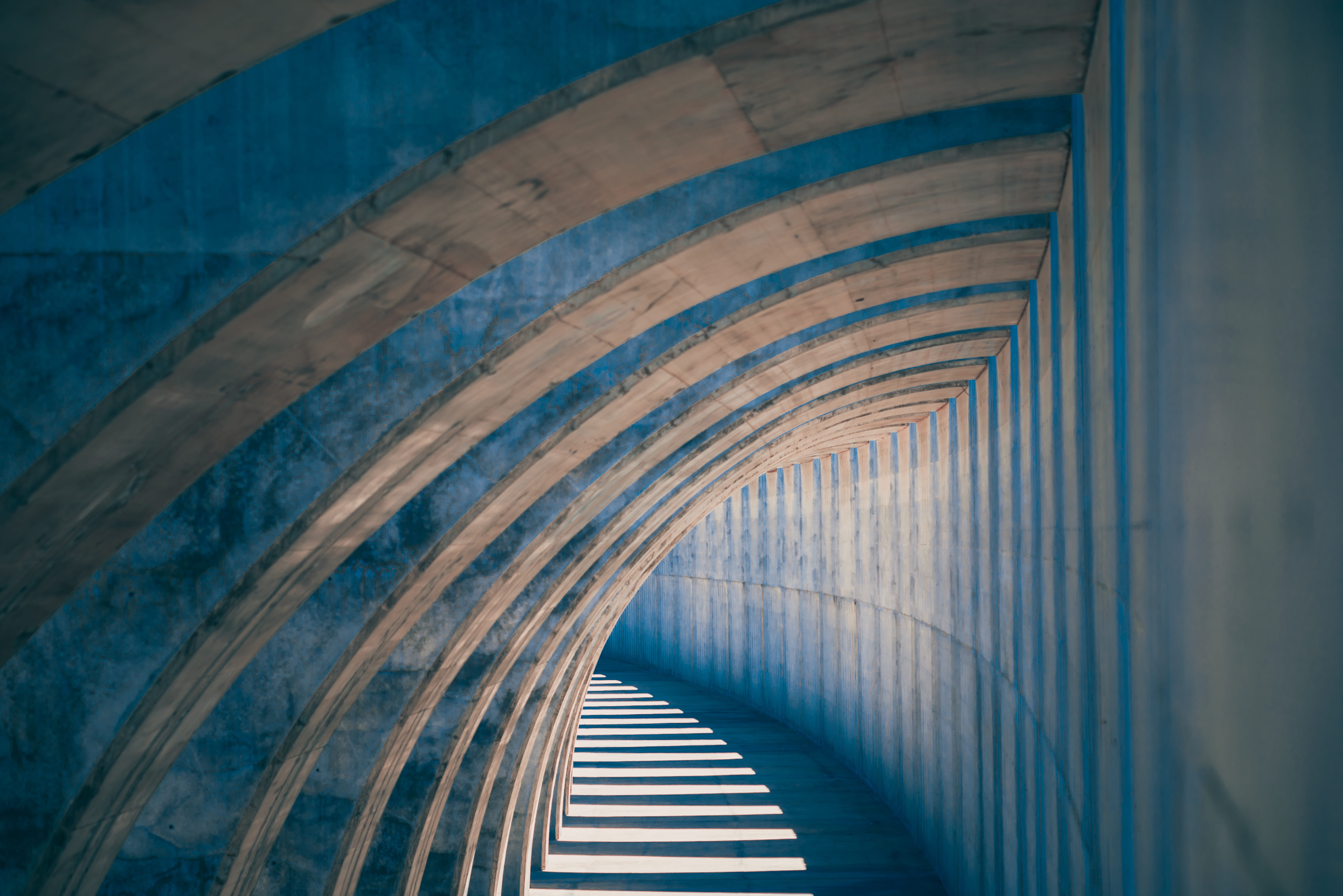 staircase, built structure, architecture, empty, perspective, hallway, optical, architechture, day, curve, 5K, building, absence, wall, gray, harbour, HD Wallpaper