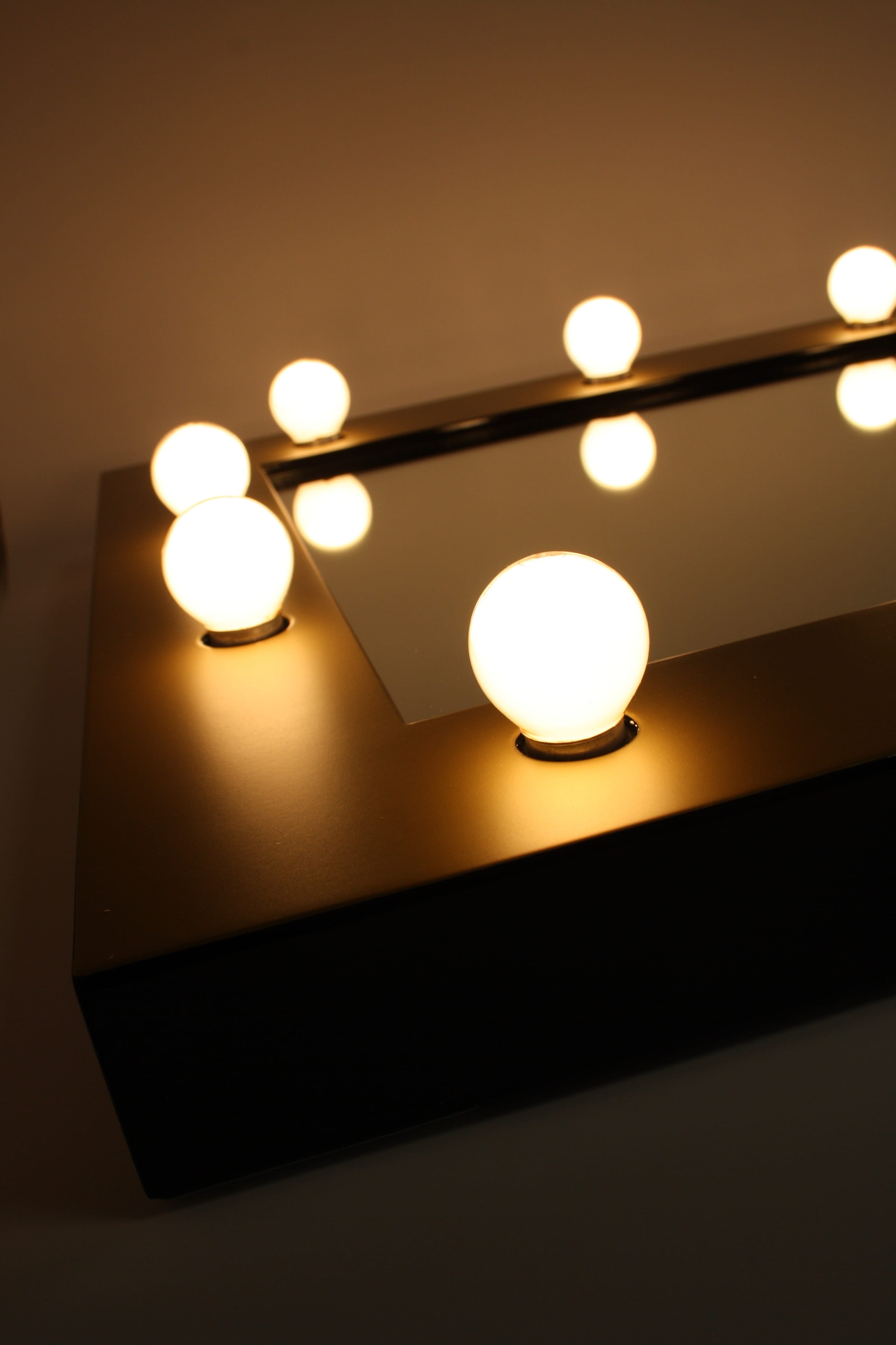 glowing, insubstantial, light, design, shining, home interior, hanging, wood, technology, indoors, electricity, lamp, light bulb, light reflections, bulbs, Phone HD Wallpaper